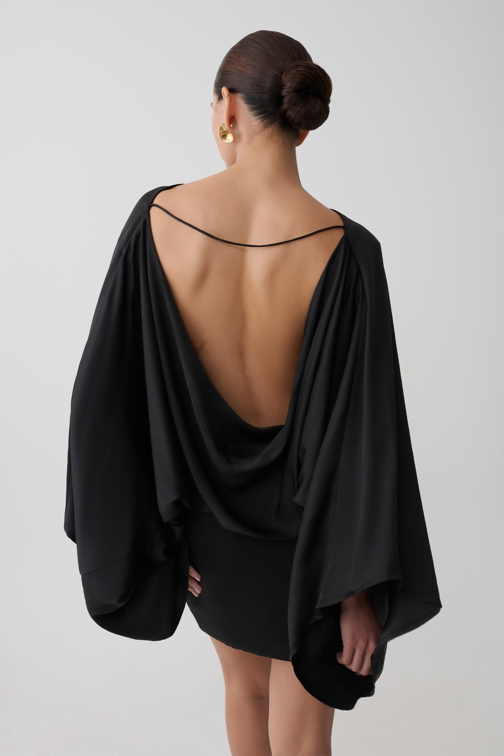 Anoushka Cowl Back Satin Mini Dress in Black – Chic&Drifts