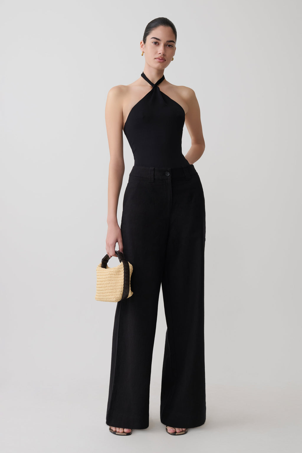 Bambi Twisted Neck Bodysuit in Black – Chic&Drifts
