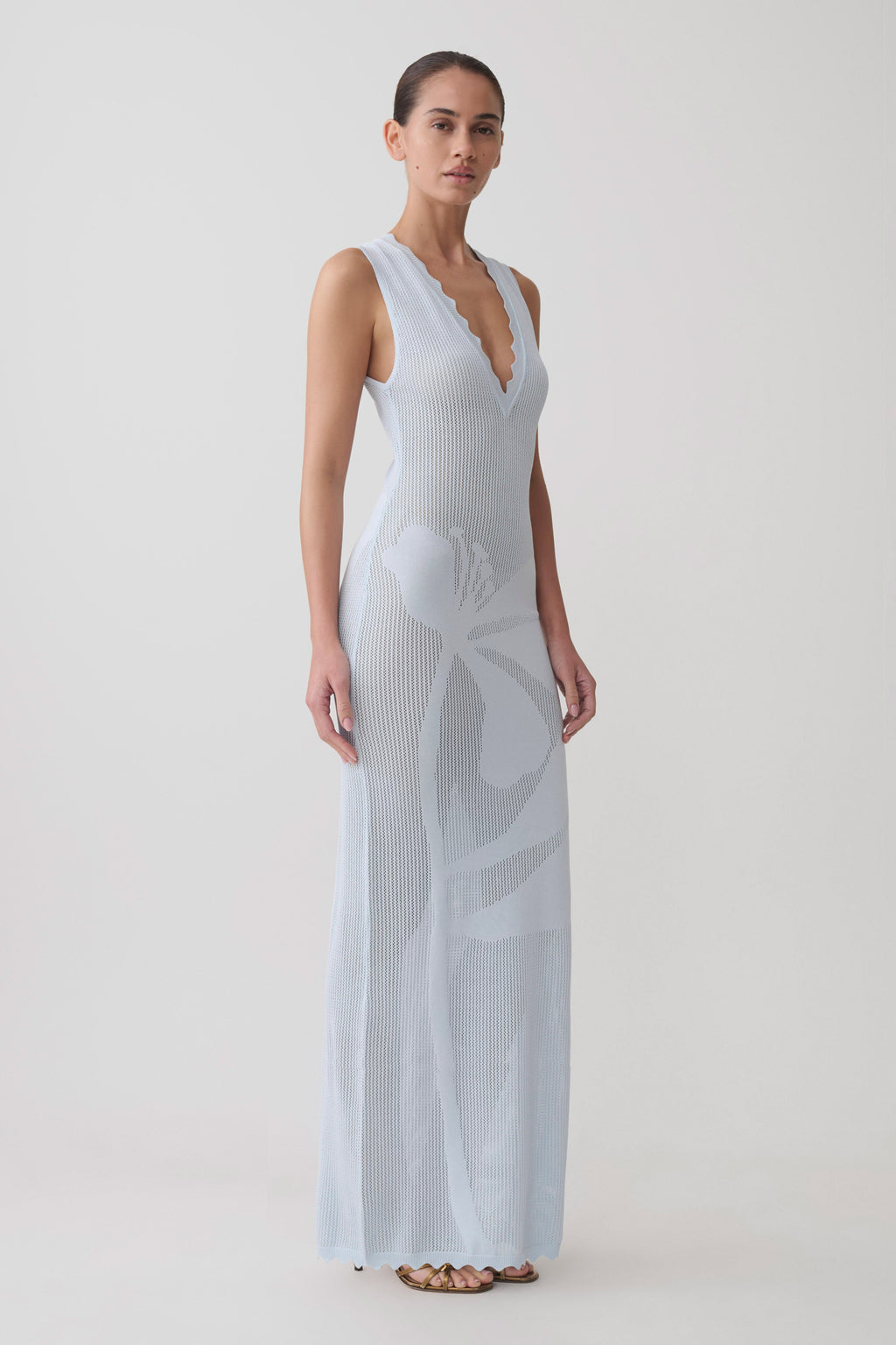 Pippa Floral Knit Maxi Dress in Light Blue – Chic&Drifts