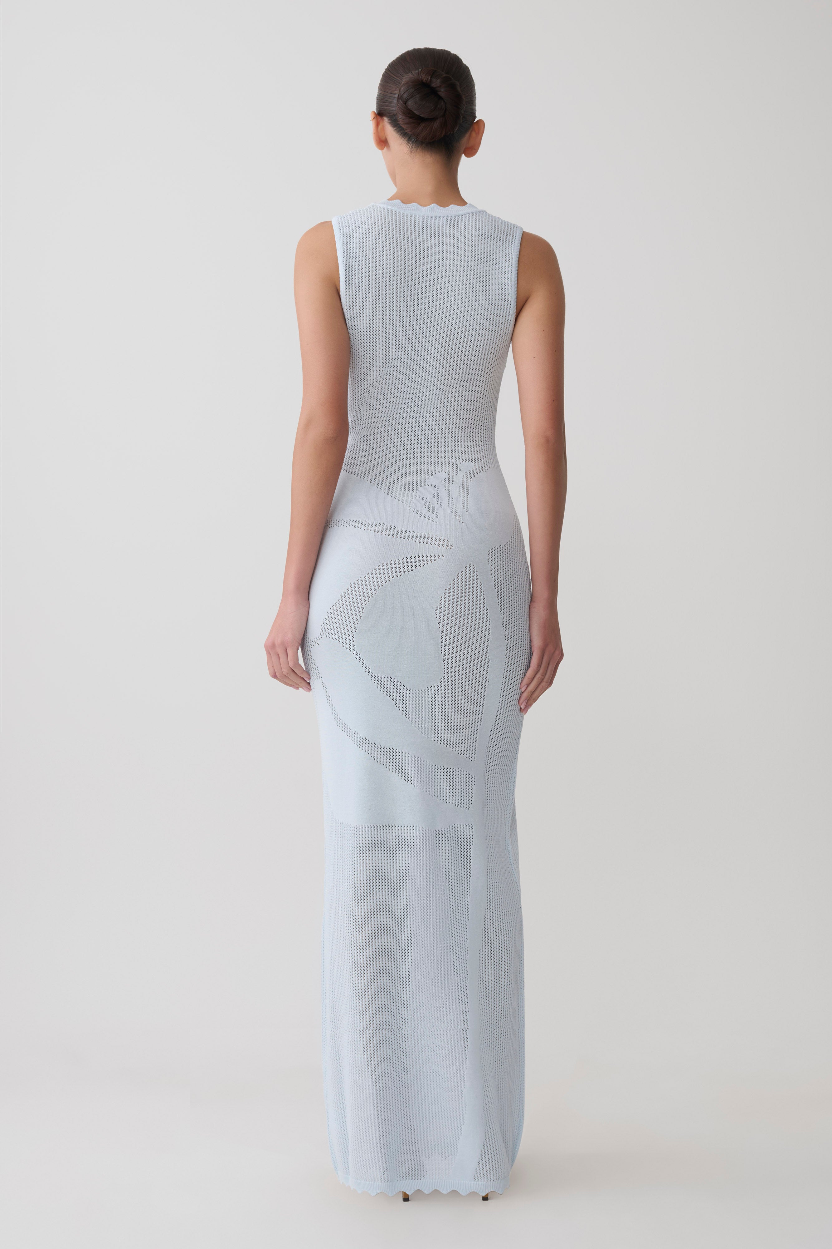 Pippa Floral Knit Maxi Dress in Light Blue – Chic&Drifts
