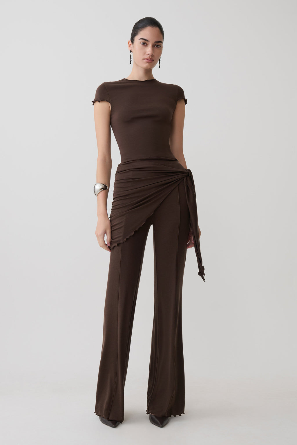 Anfie High Neck Top With Piping Detail in Dark Chocolate – Chic&Drifts