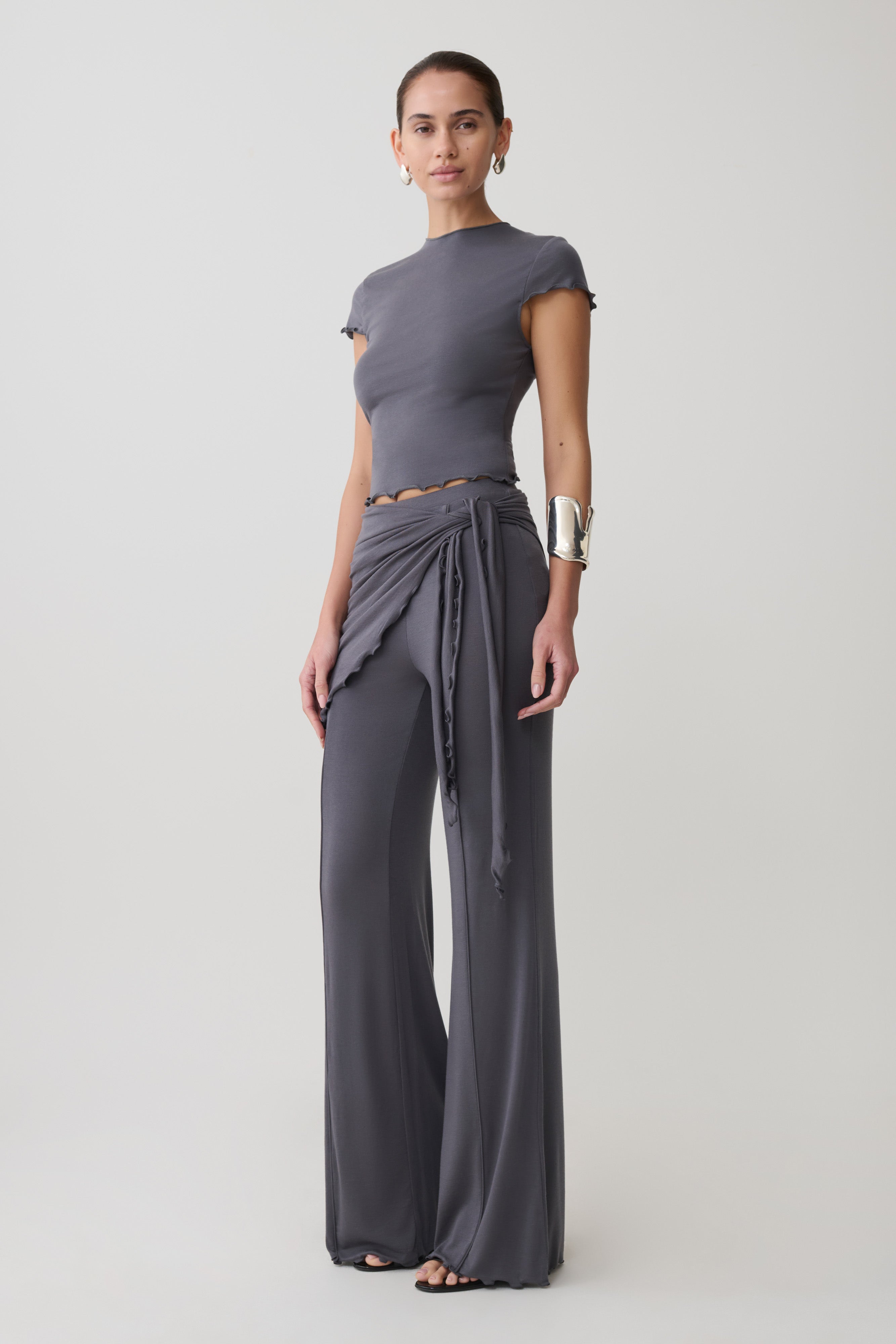 Anfie Straight Leg Pants With Waist Wrap in Grey – Chic&Drifts