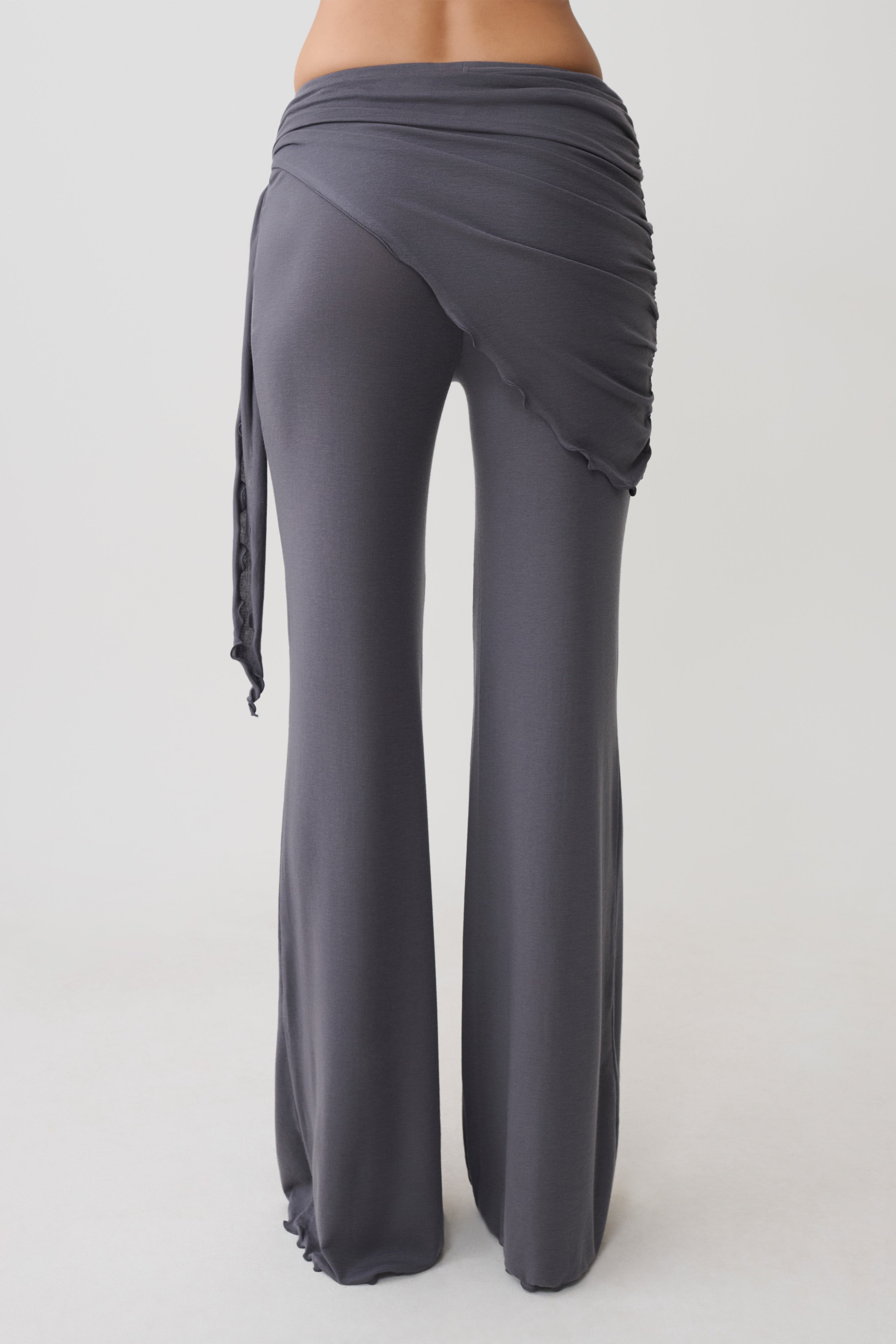 Anfie Straight Leg Pants With Waist Wrap in Grey – Chic&Drifts