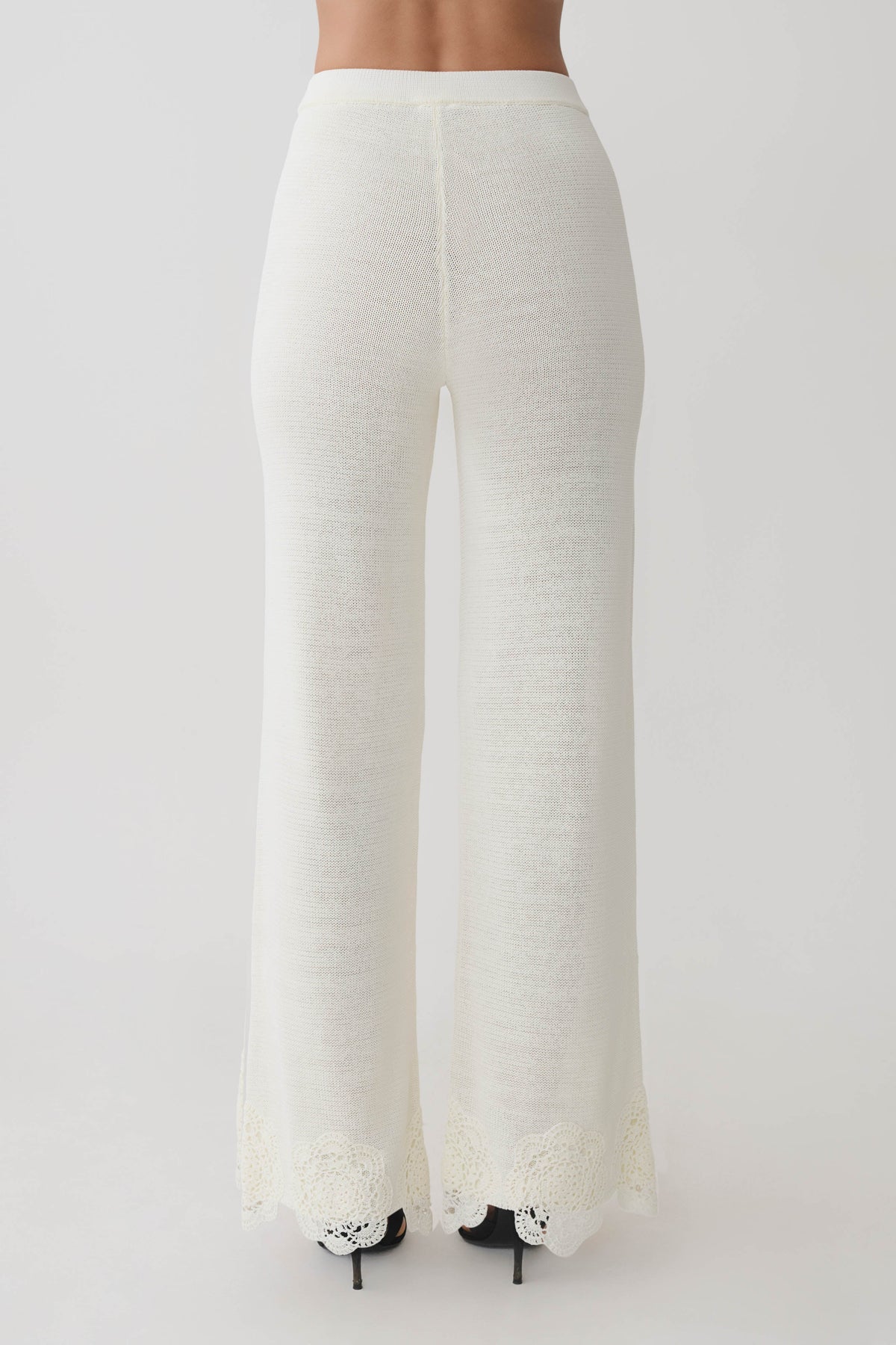 Salley Crochet Pants in Ivory – Chic&Drifts