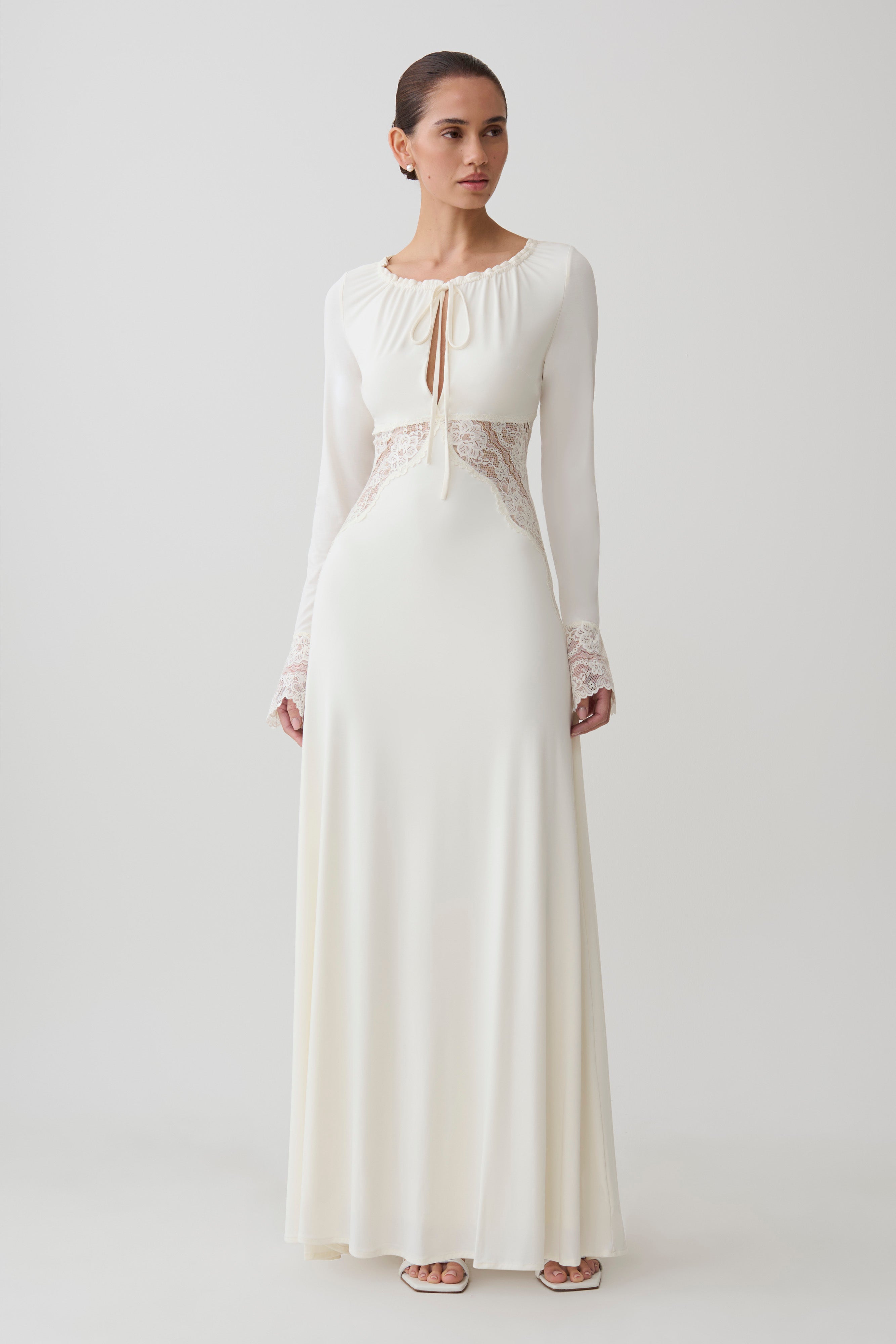 Elethea Lace Slinky Maxi Dress in Ivory – Chic&Drifts