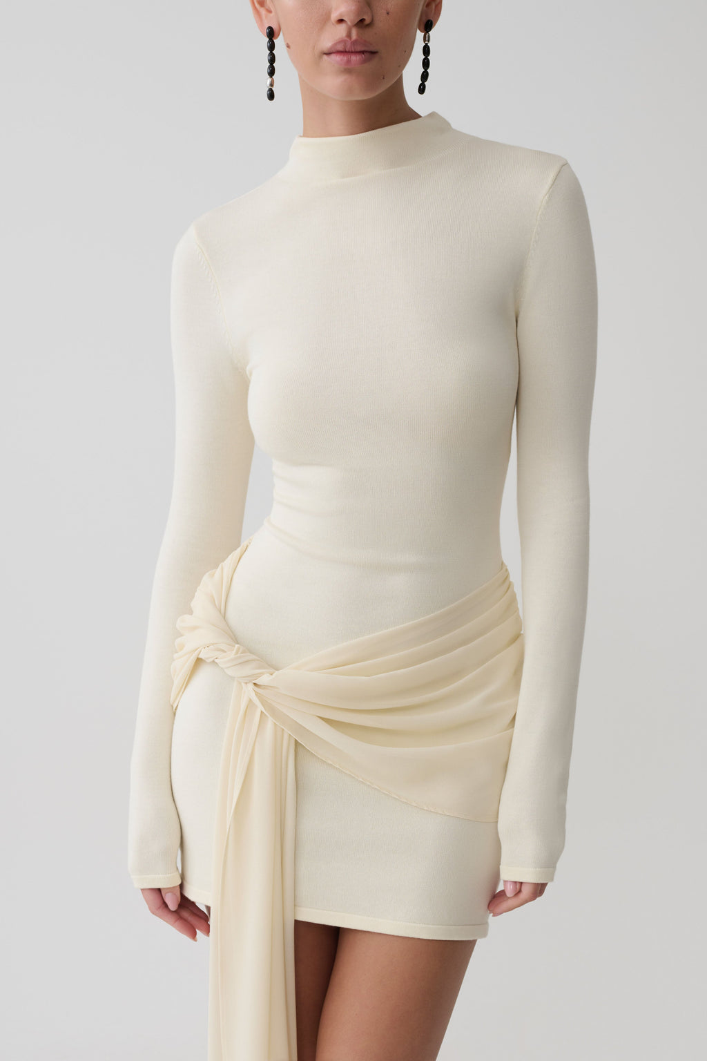 Grayson Knit Chiffon Mini Dress in Buttercream – Chic&Drifts