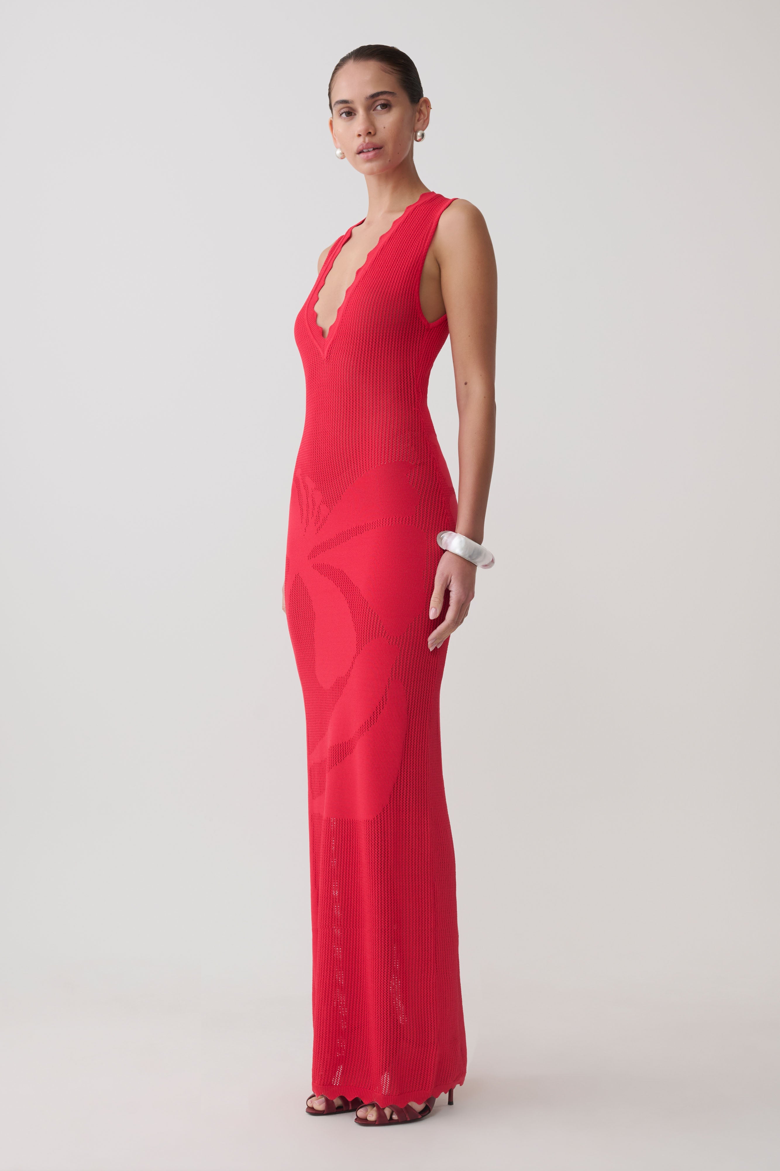 Pippa Floral Knit Maxi Dress in Pomegranate – Chic&Drifts