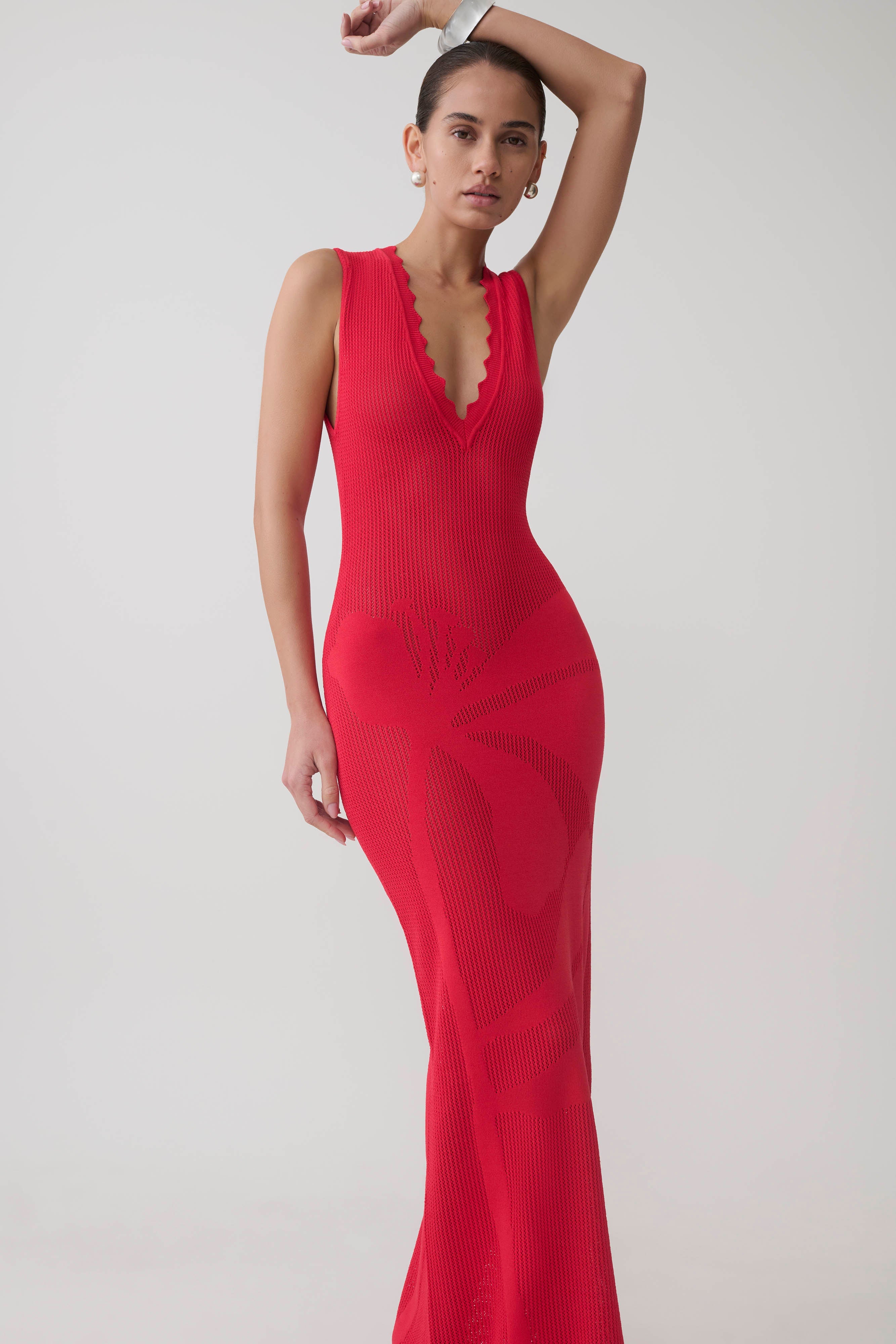 Pippa Floral Knit Maxi Dress in Pomegranate – Chic&Drifts