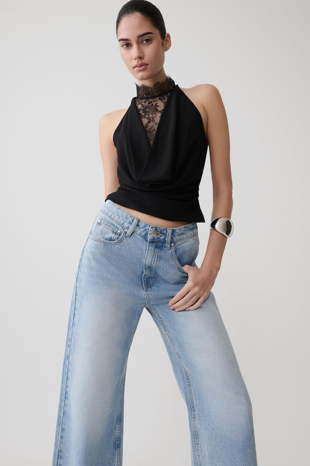 Arra Chiffon & Lace Halter Top in Black – Chic&Drifts