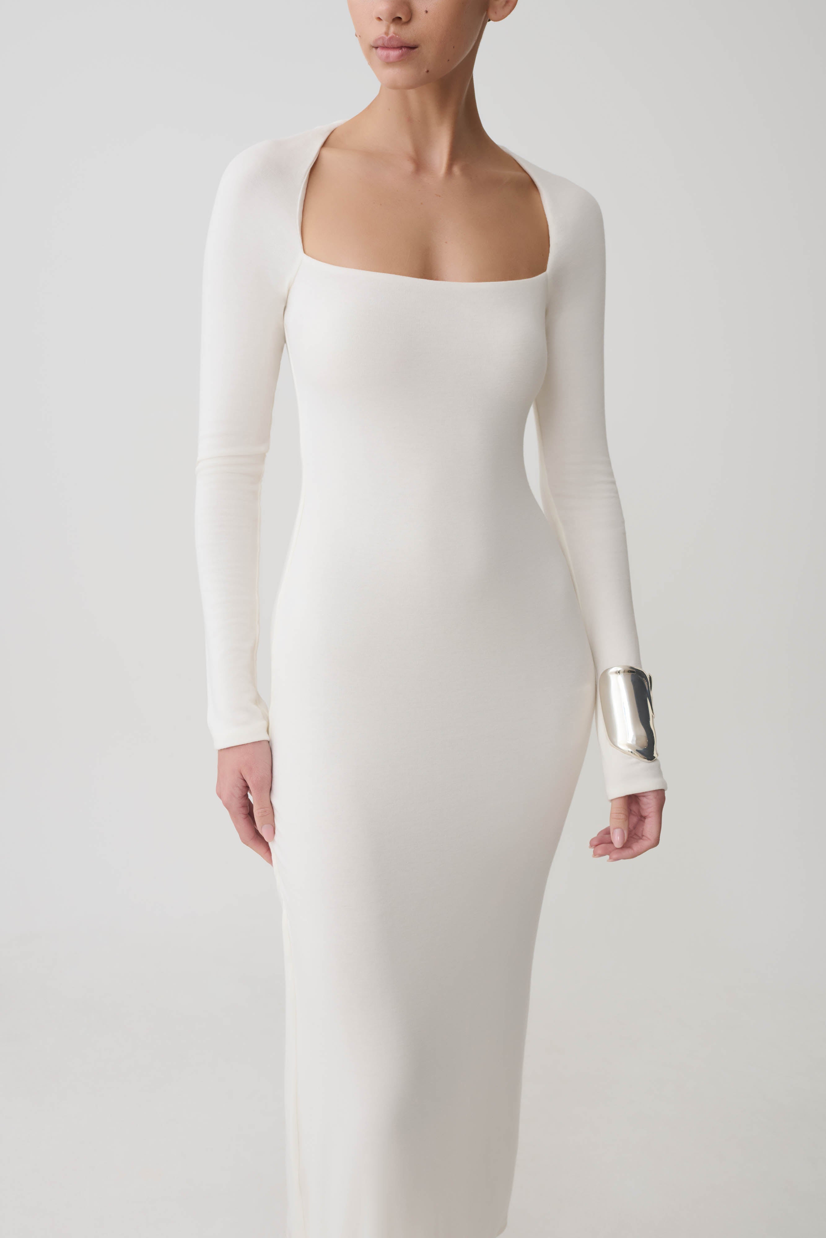 Freja Long Sleeve Wool Midi Dress in White – Chic&Drifts