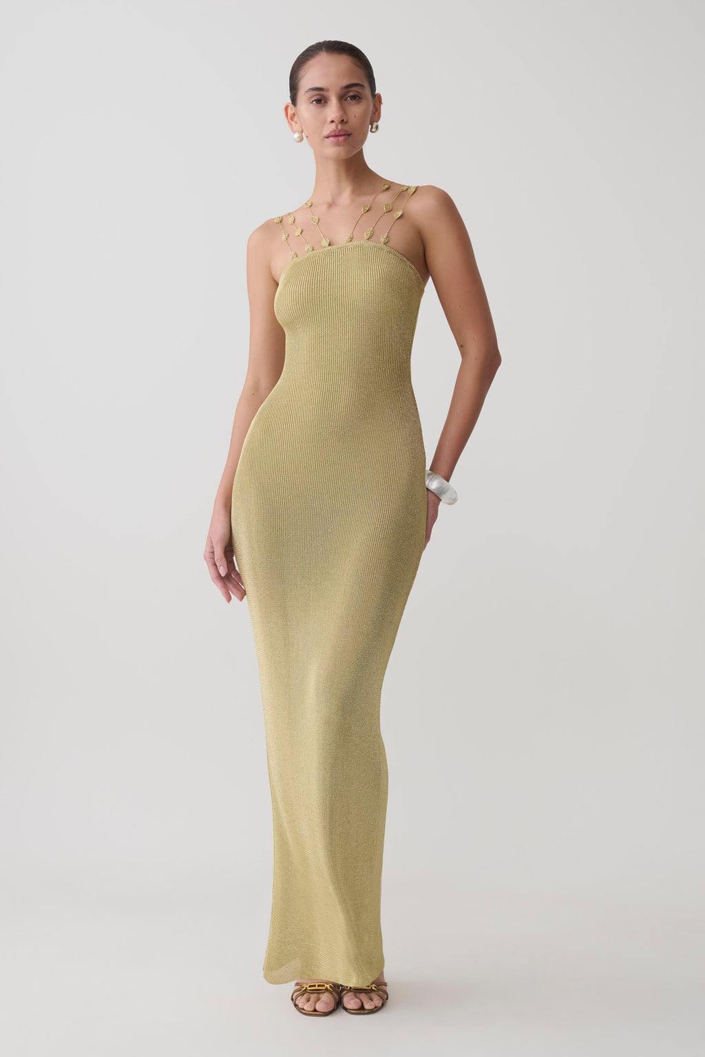 Shami Lurex Maxi Dress With Flowers in Gold – Chic&Drifts