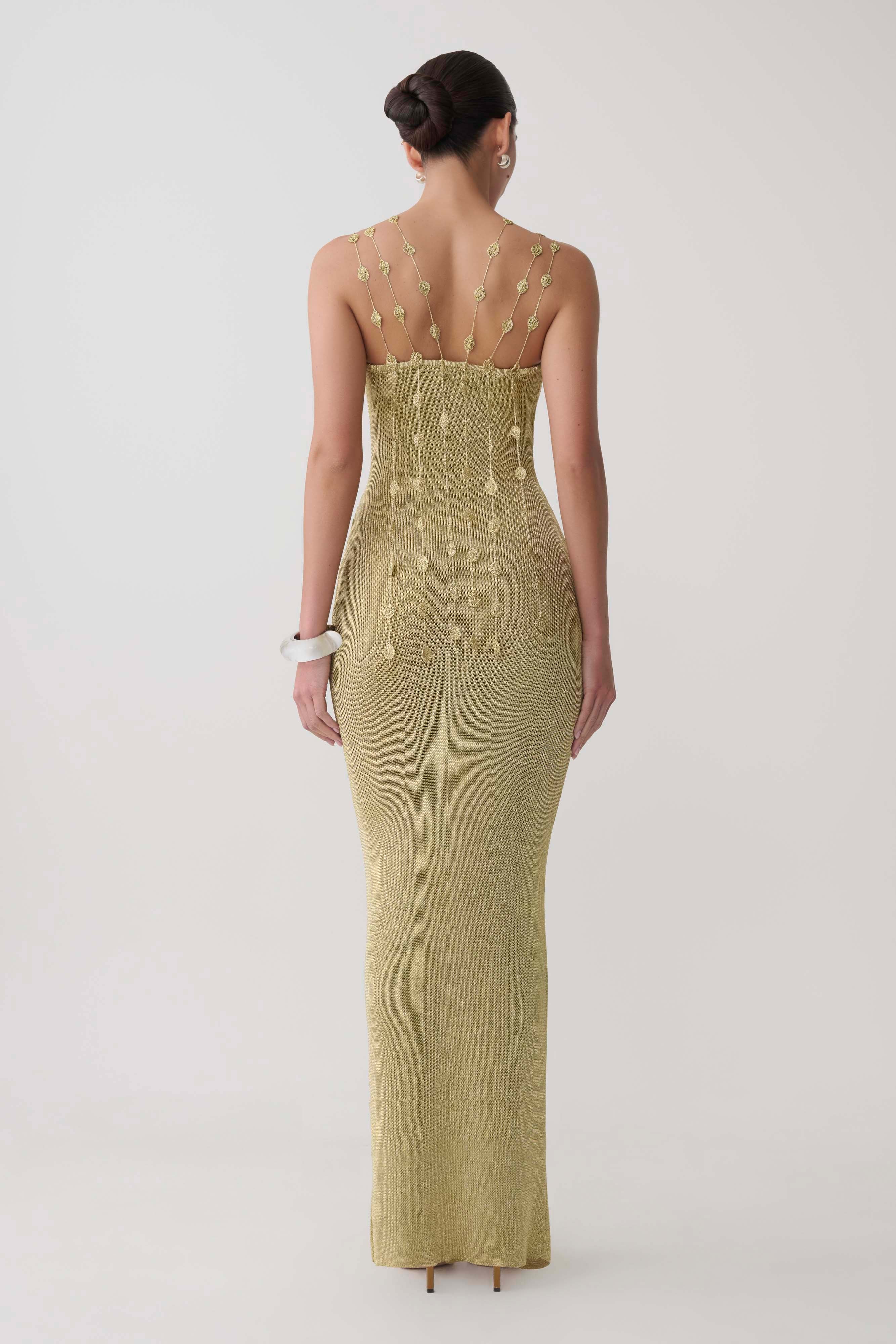 Shami Lurex Maxi Dress With Flowers in Gold – Chic&Drifts