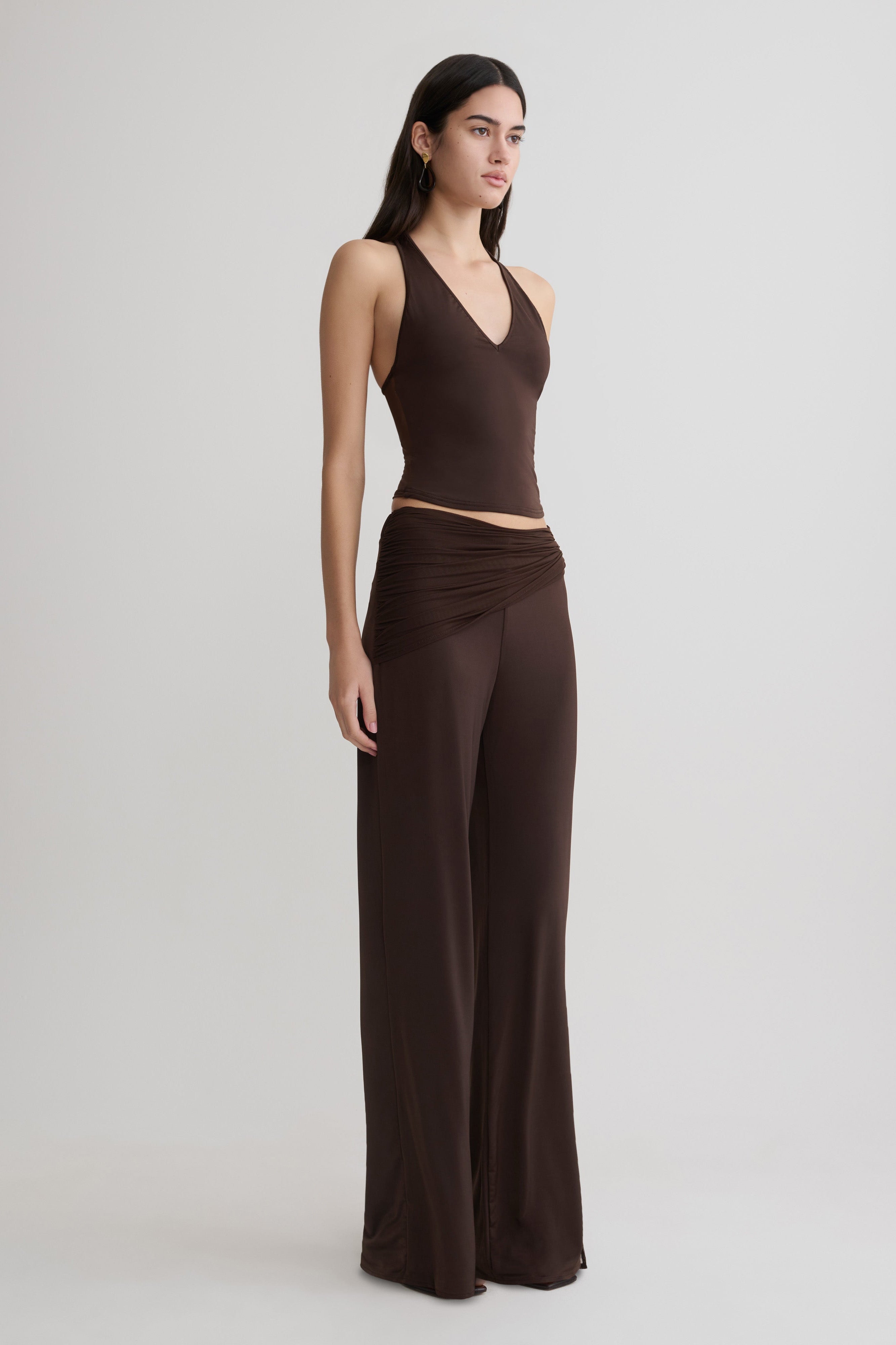 Aspyn Slinky Gathered Wide Leg Trousers - Chocolate