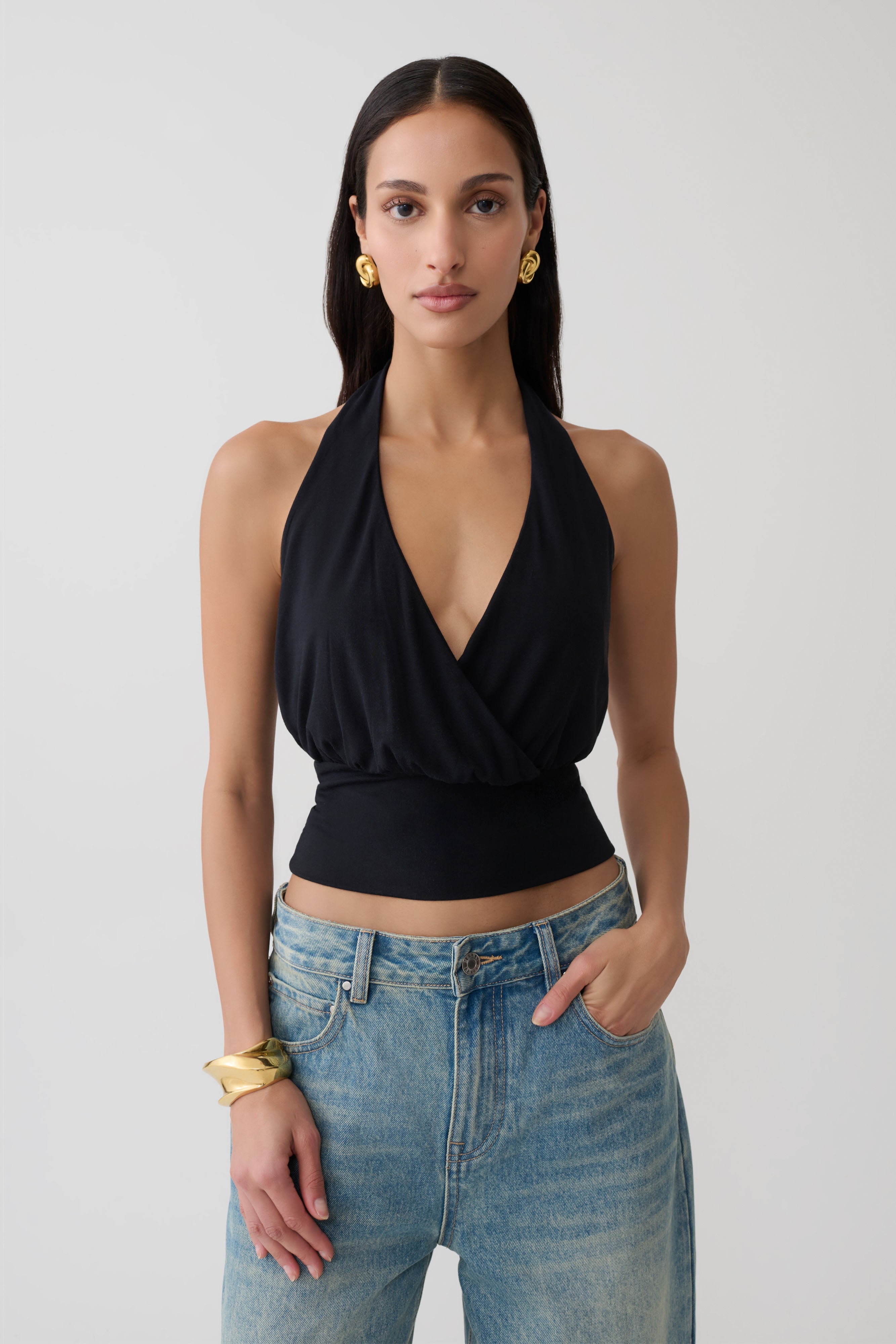 Jina Draped Halter Top in Black – Chic&Drifts