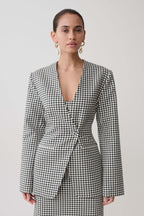 Darcie Drop Shoulder Suiting Blazer in Houndstooth – Chic&Drifts