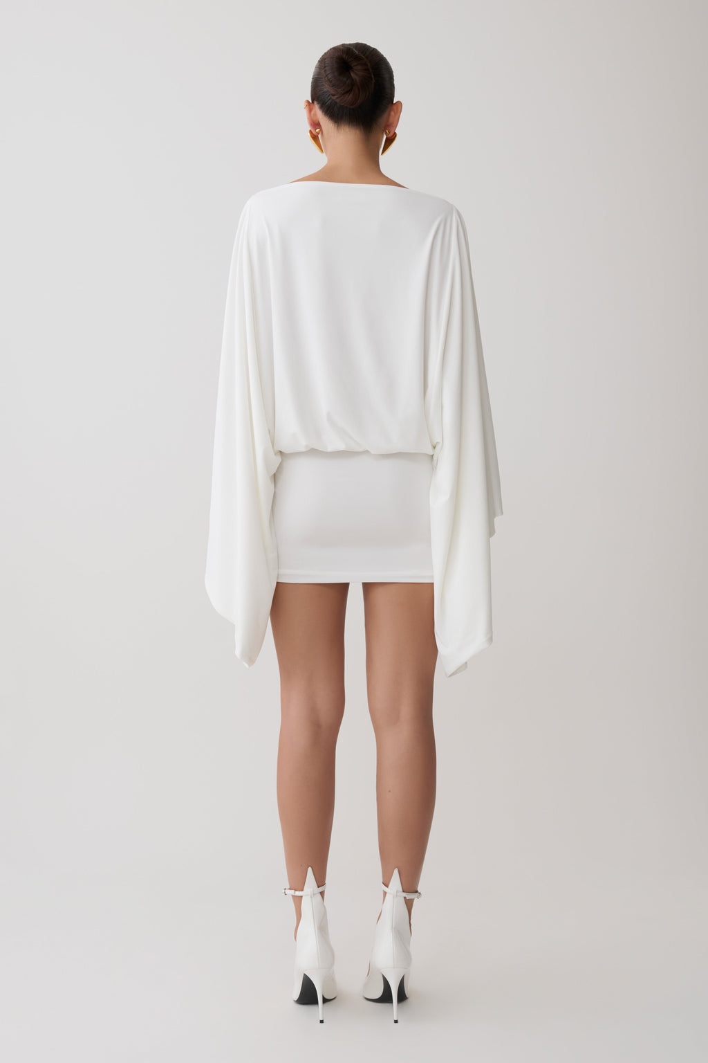 Jessy Draped Mini Dress in Ivory – Chic&Drifts