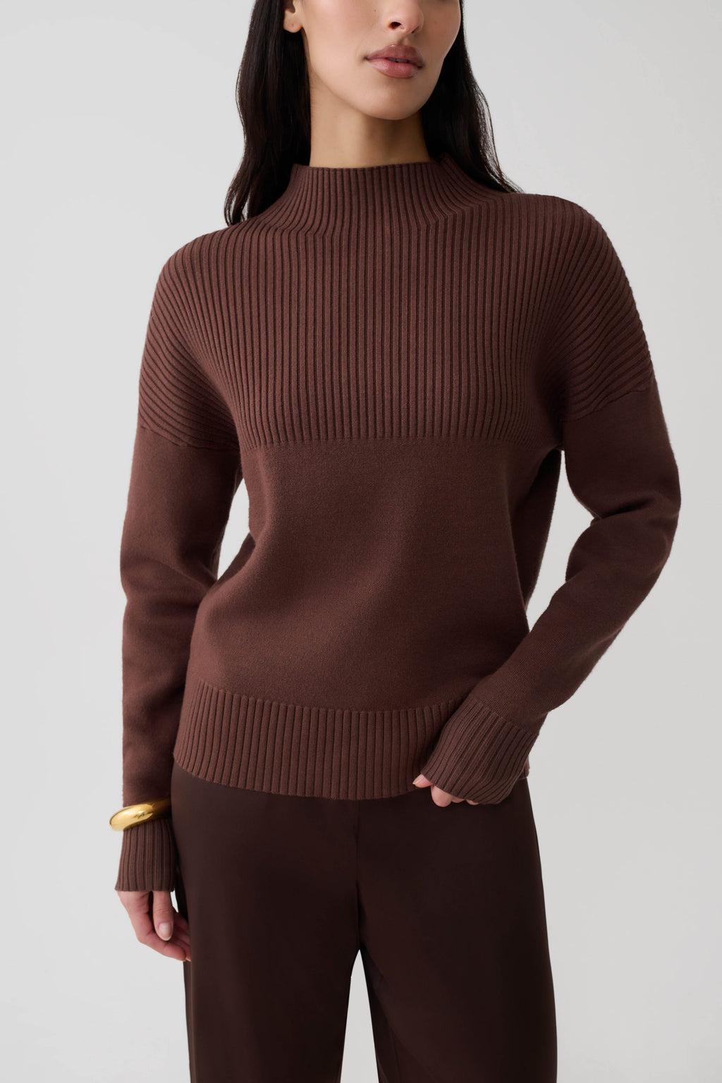Stanley Ribbed High Neck Jumper in Chocolate – Chic&Drifts