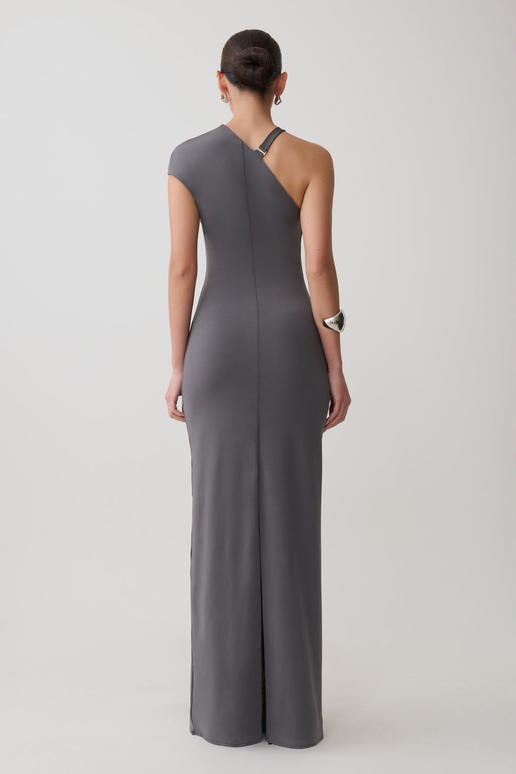 Oden Slinky Maxi Dress With Hardware in Grey – Chic&Drifts