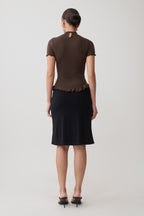 Nira Short Sleeve Ruffle Top in Dark Chocolate – Chic&Drifts