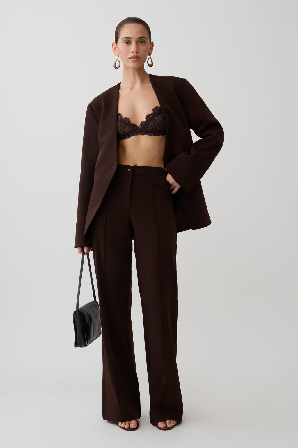 Darcie Drop Shoulder Suiting Blazer in Dark Chocolate – Chic&Drifts