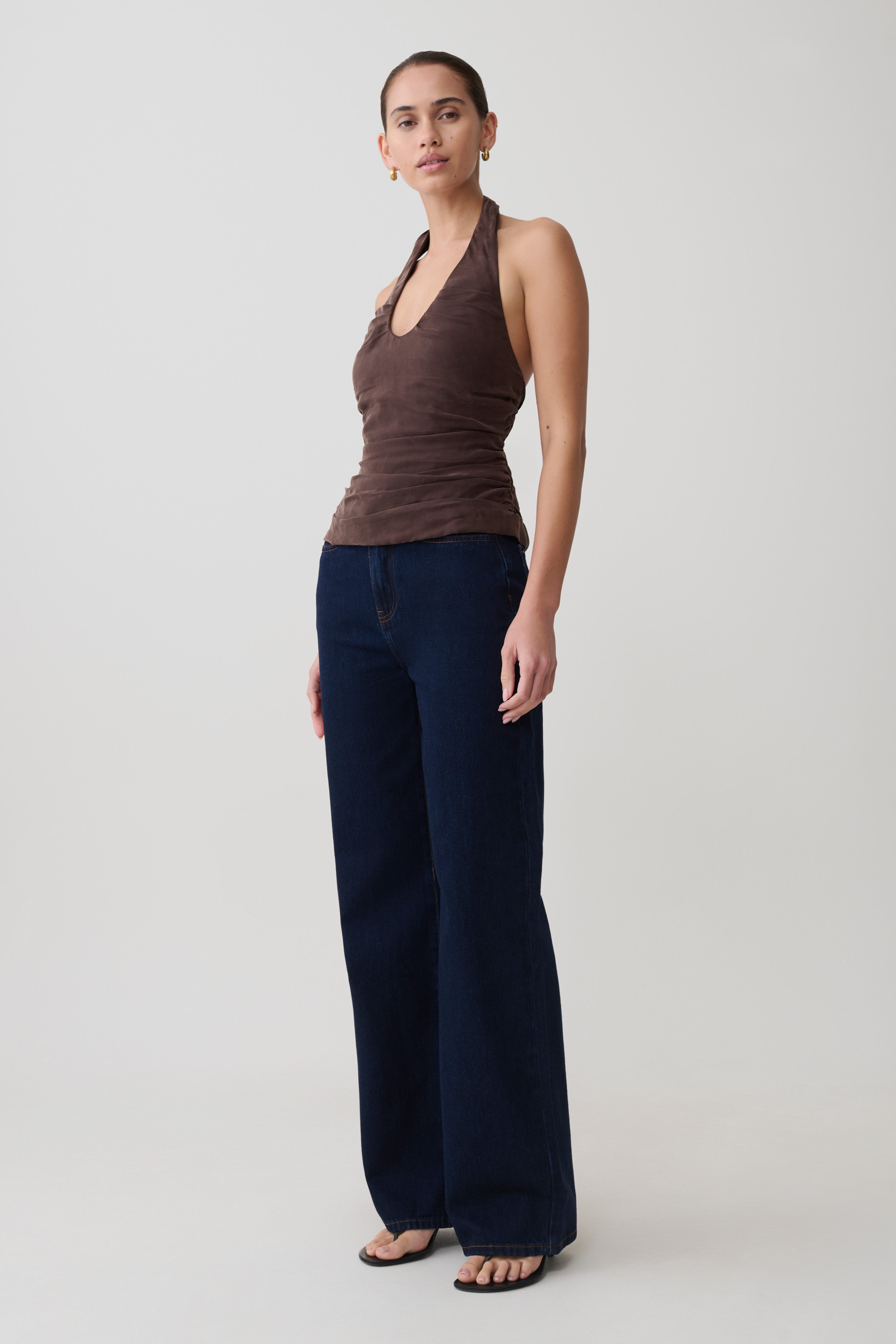 Daniela Ruched Halter Top in Dark Chocolate – Chic&Drifts