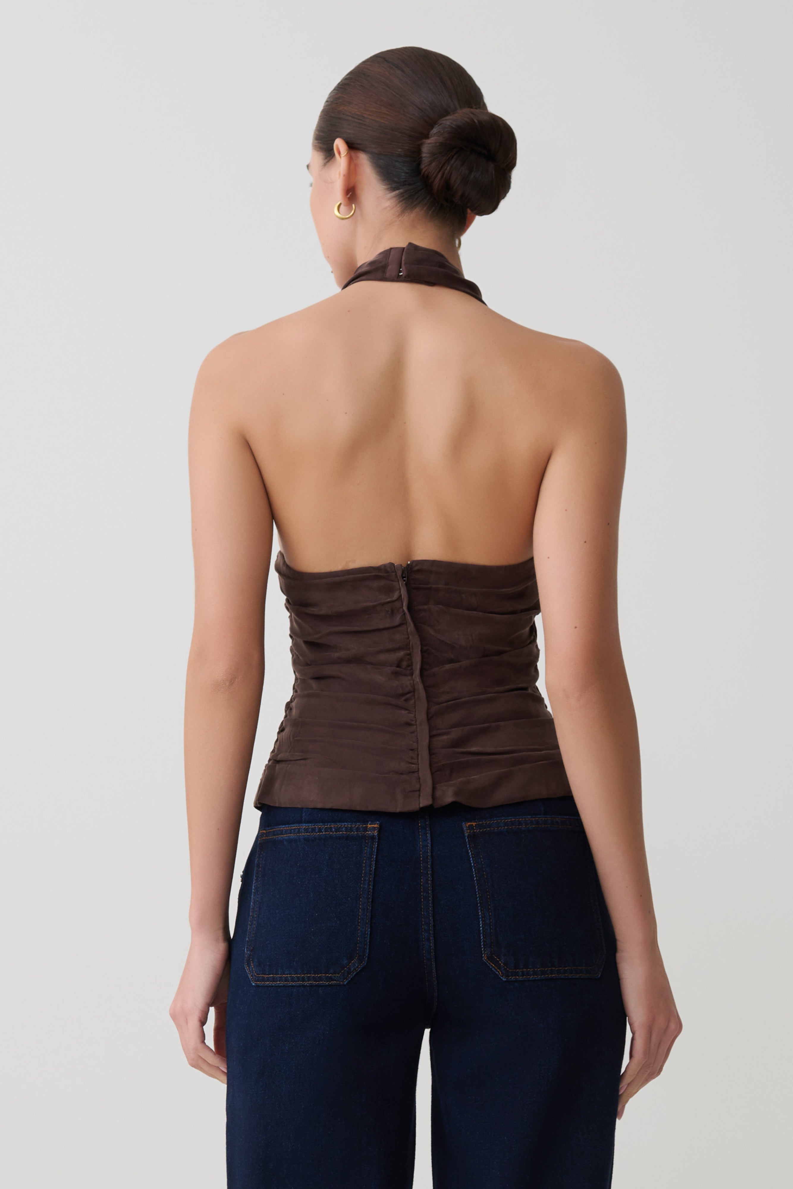 Daniela Ruched Halter Top in Dark Chocolate – Chic&Drifts