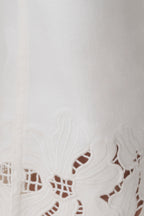Tillie Flower Embroidery Denim Capris in White – Chic&Drifts