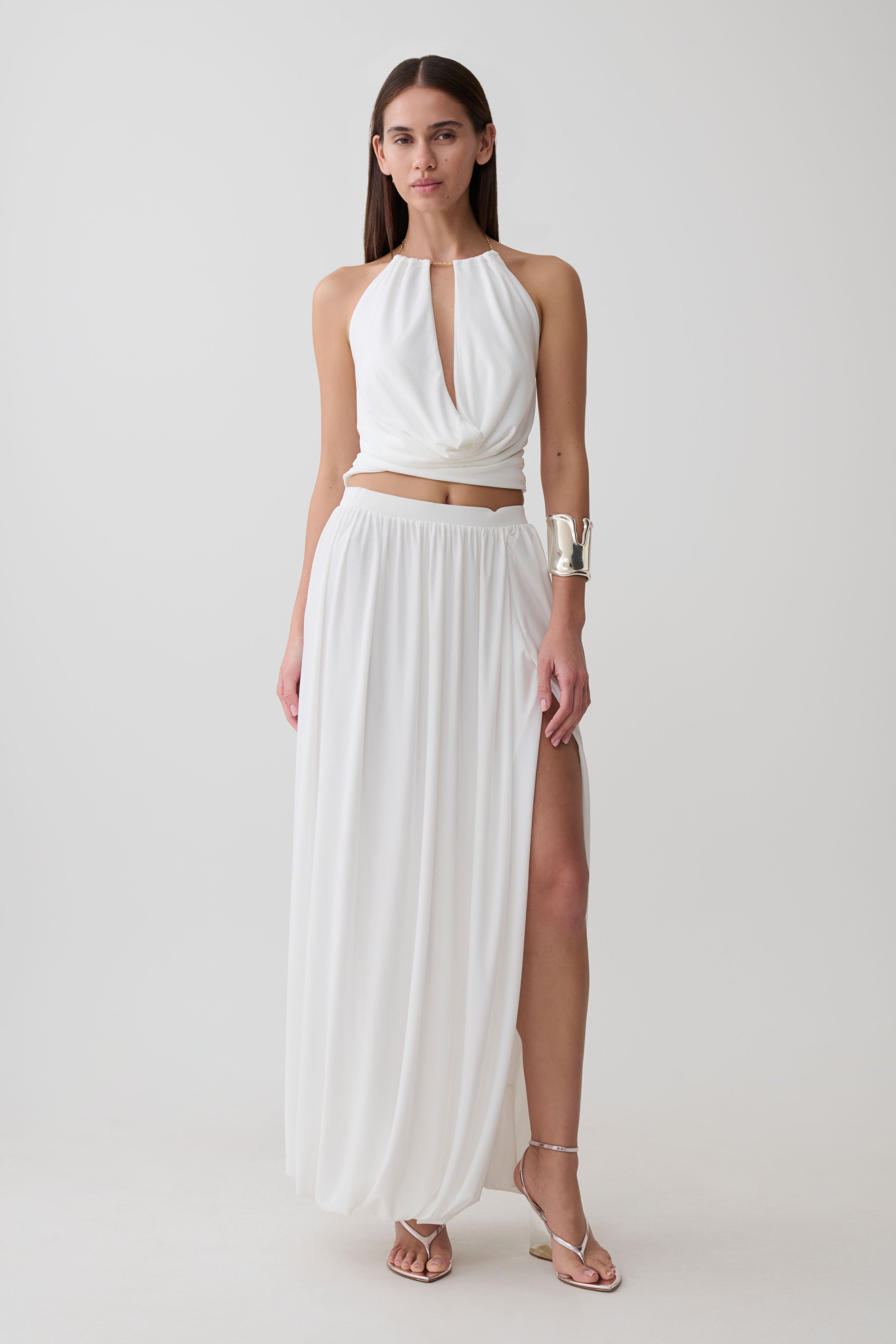 Banks Halter Neck Top With Hardware in White – Chic&Drifts