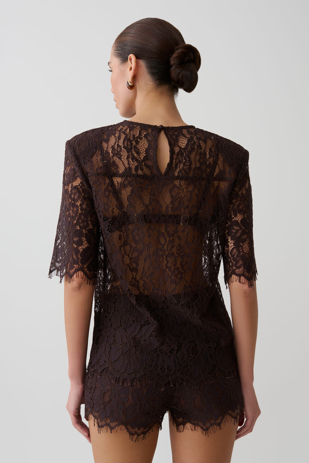 Harlyn Shoulder Pad Short Sleeve Lace Top in Dark Chocolate – Chic&Drifts