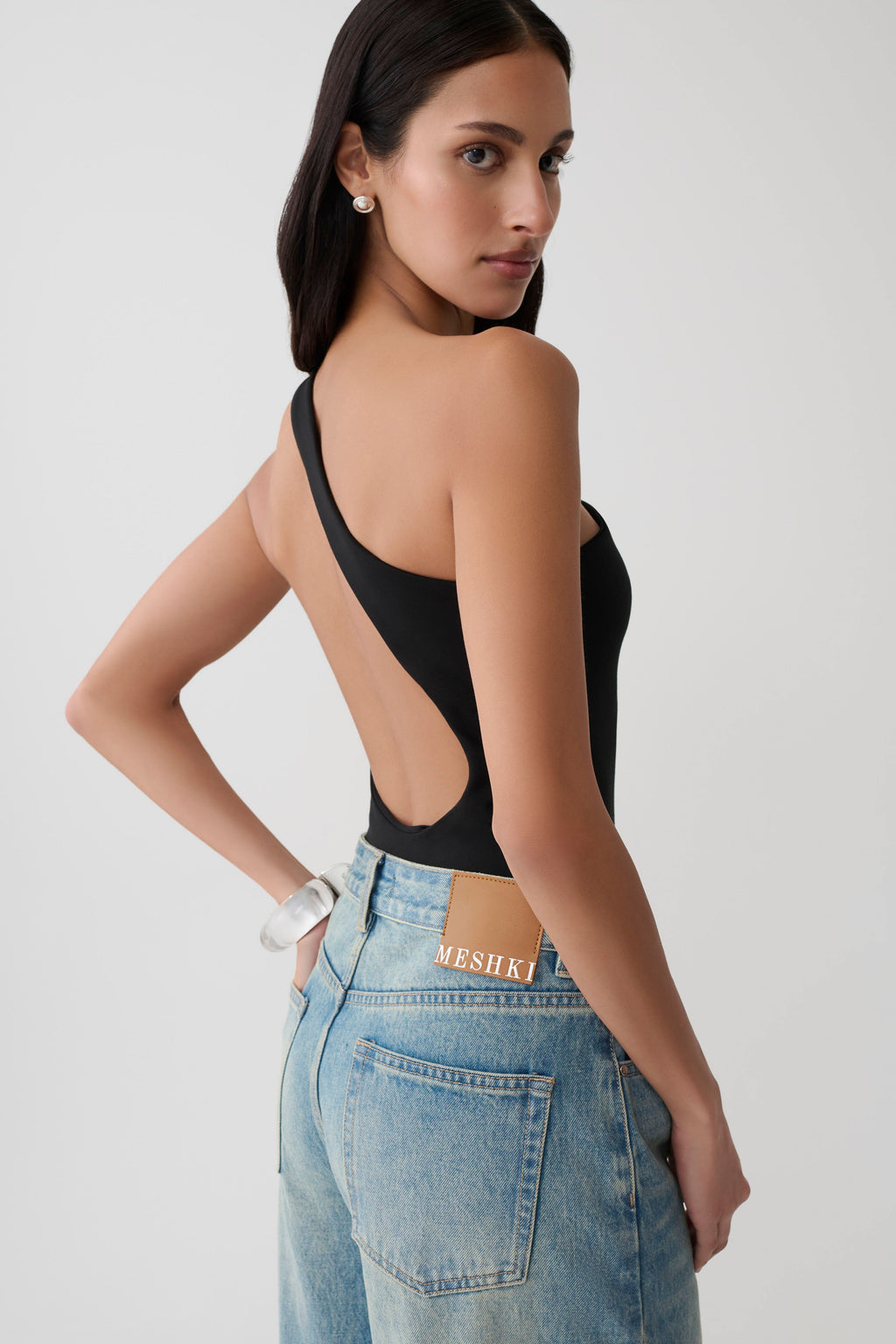 Kuru Asymmetric Back Ponte Bodysuit in Black – Chic&Drifts