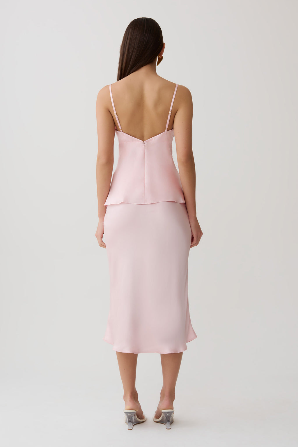 Hattie Satin Sleeveless Top in Pale Pink – Chic&Drifts
