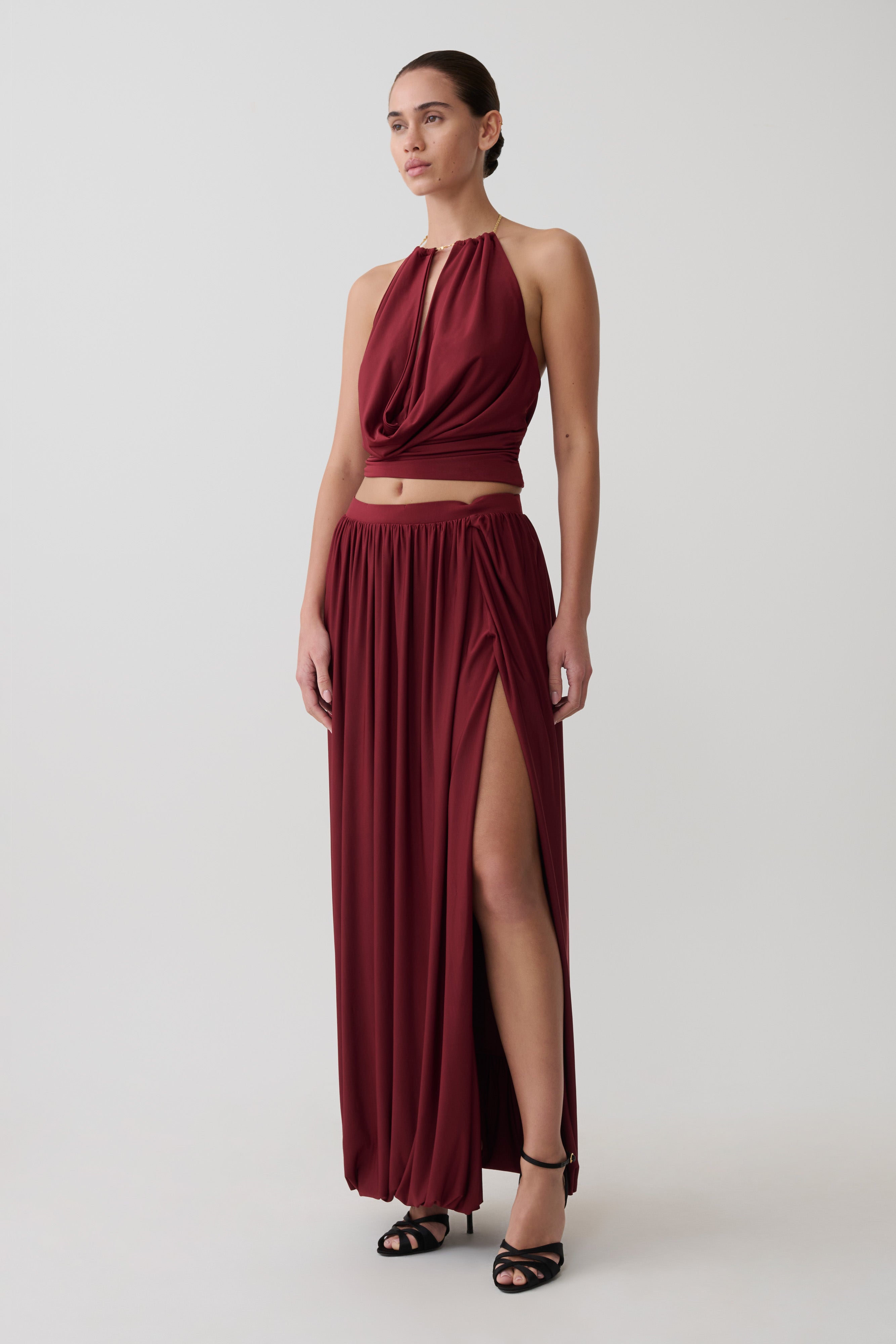 Banks Bubble Hem Midi Skirt in Wine – Chic&Drifts