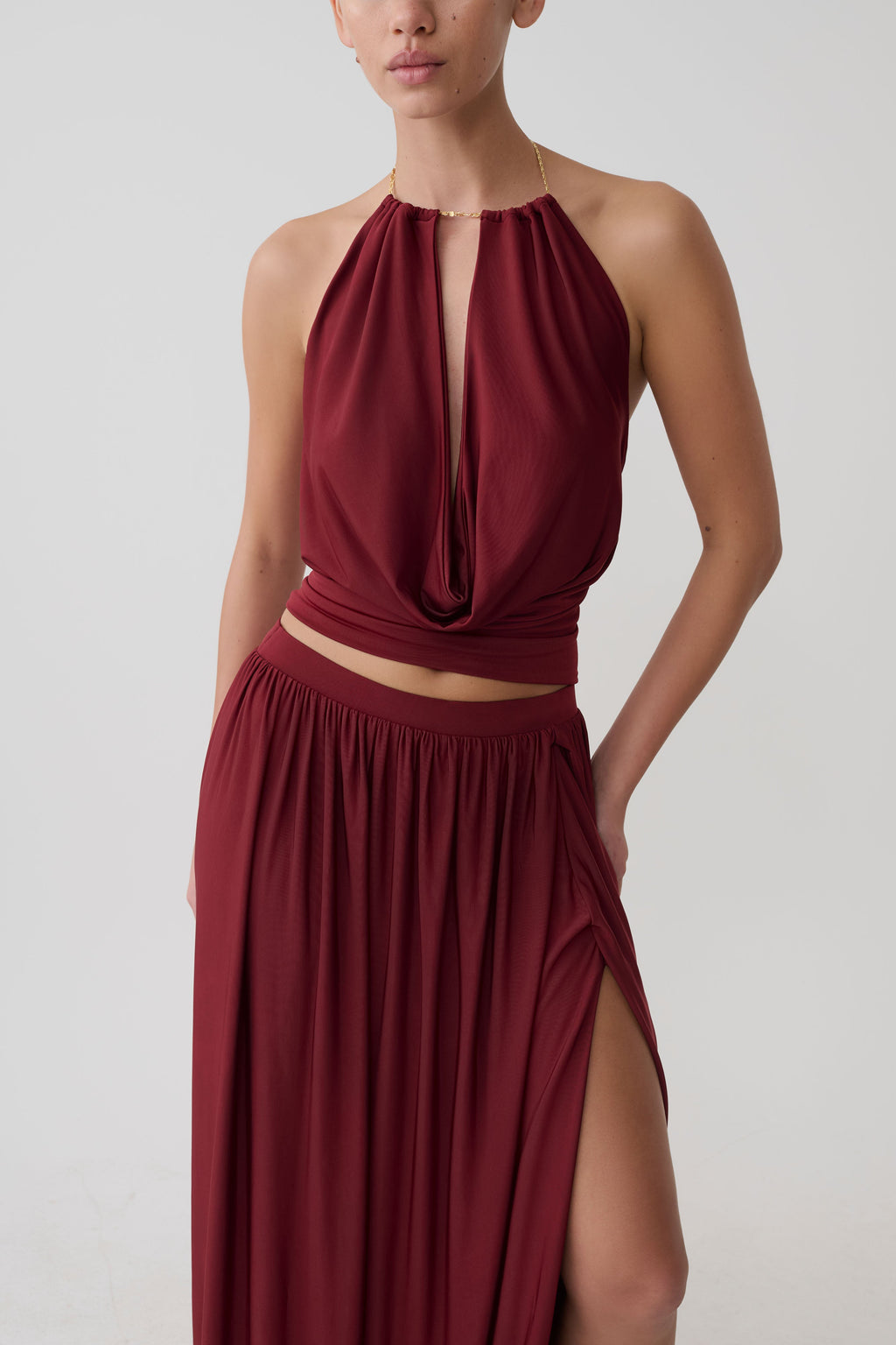 Banks Halter Neck Top With Hardware in Wine – Chic&Drifts