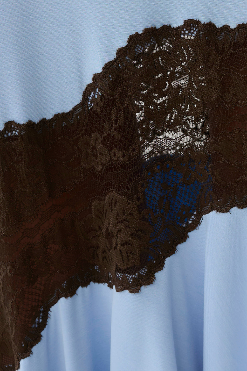 Annis Frilled Hem Lace Midi Dress in Cornflower/Chocolate – Chic&Drifts