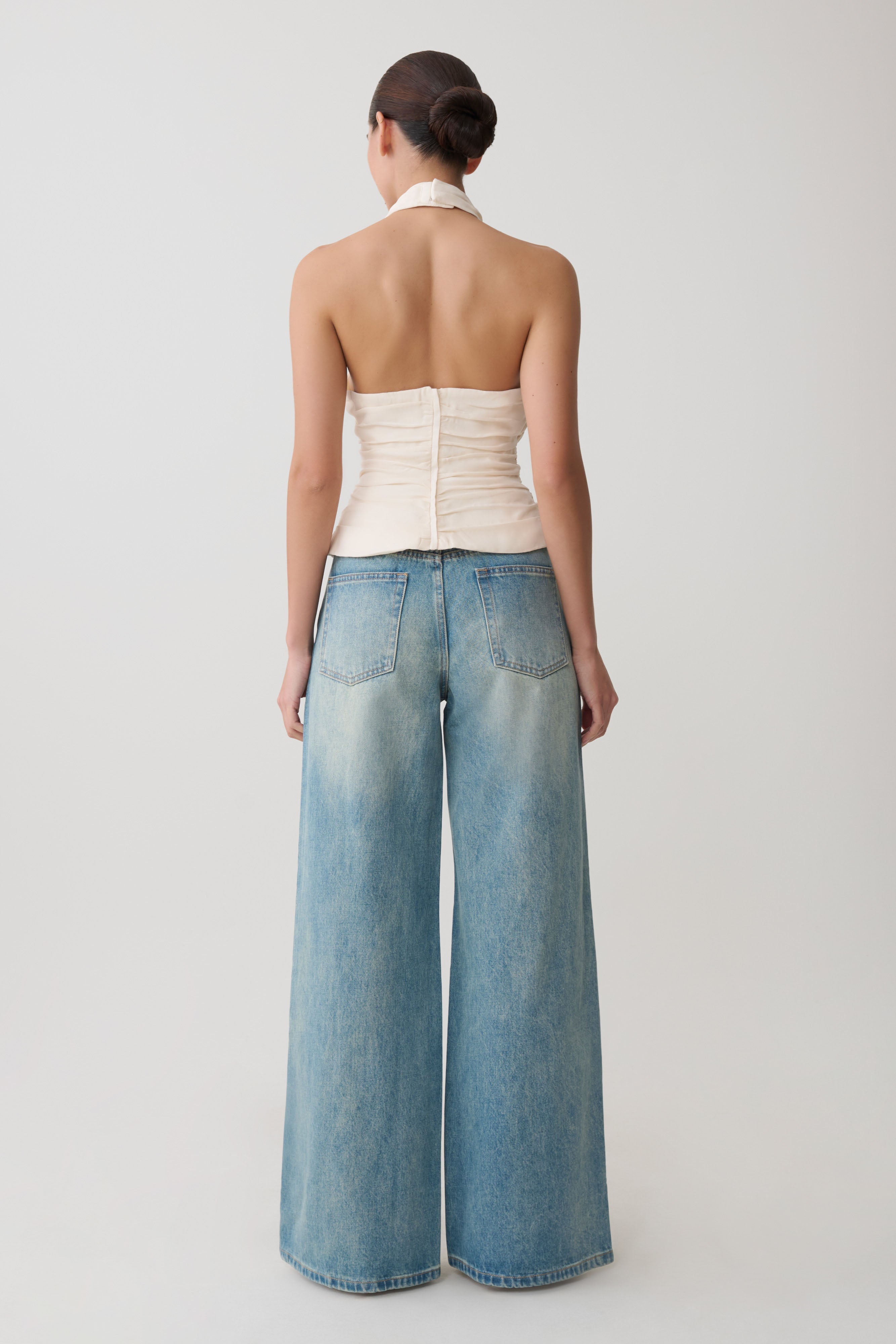Daniela Ruched Halter Top in Ivory – Chic&Drifts