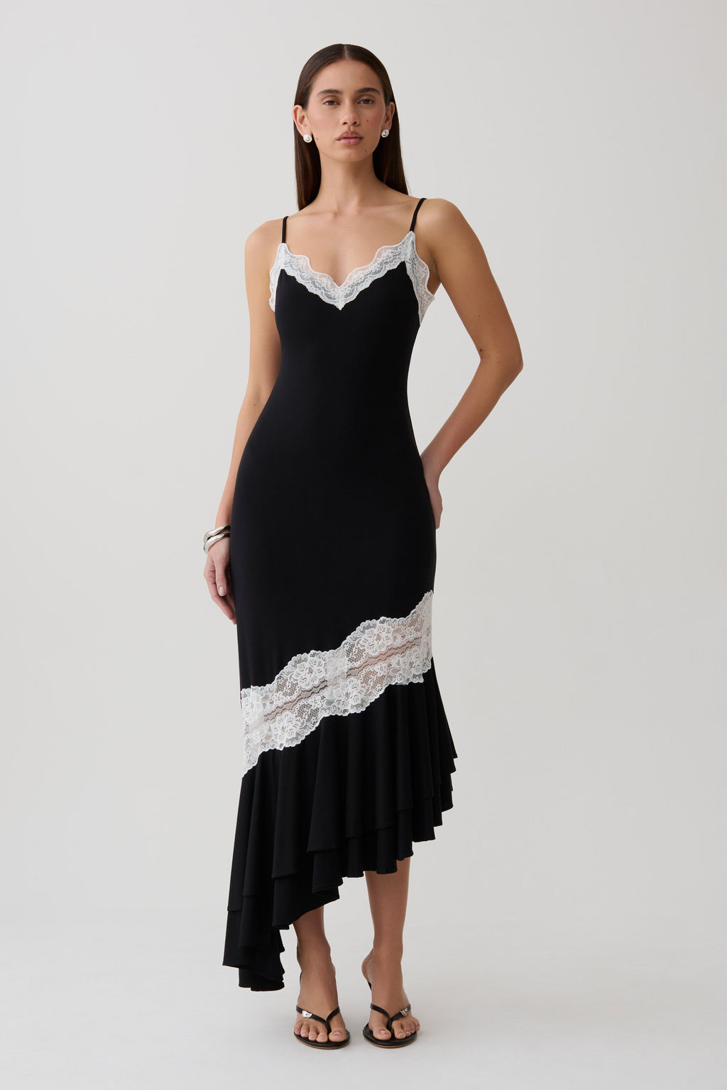 Annis Frilled Hem Lace Midi Dress in Black/White – Chic&Drifts