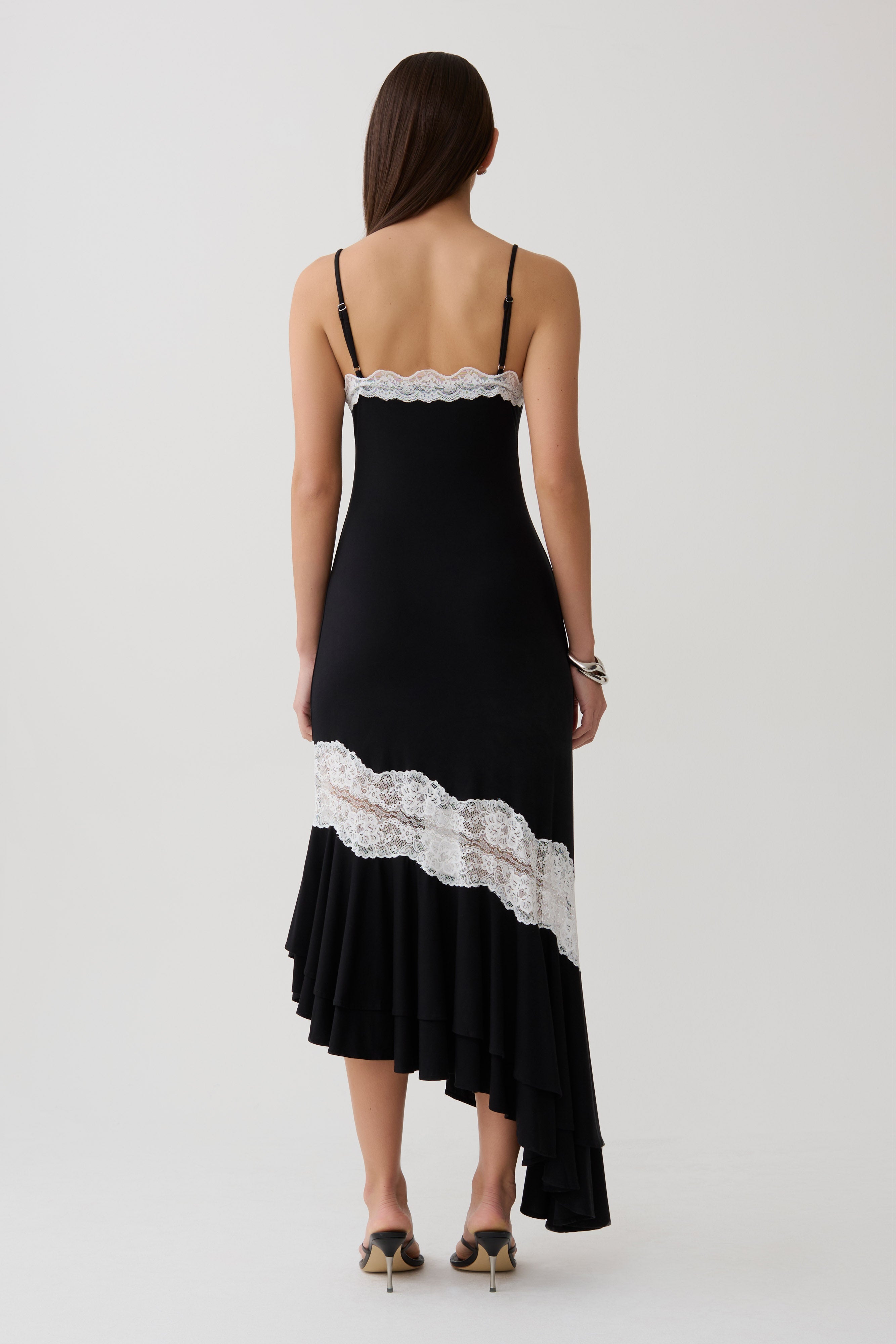Annis Frilled Hem Lace Midi Dress in Black/White – Chic&Drifts