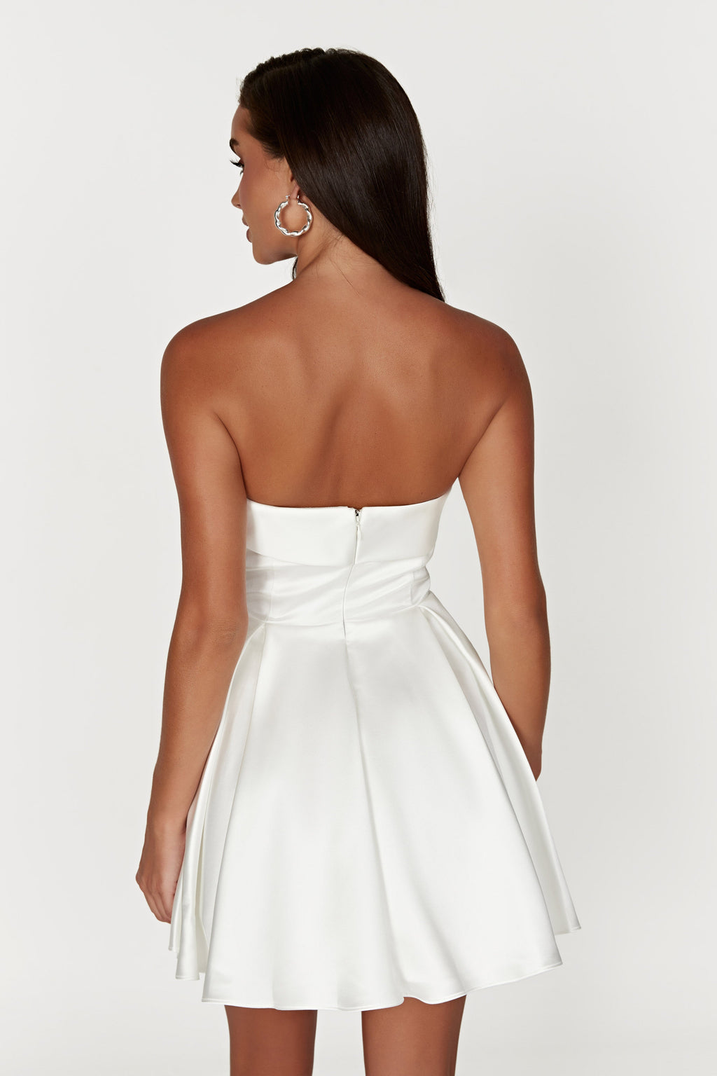 Eileen Mini Dress in White – Chic&Drifts