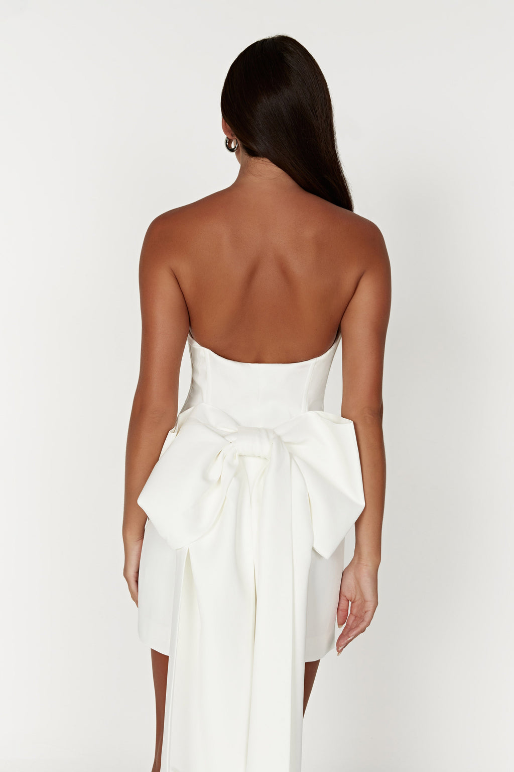Meredith Strapless Bow Mini Dress in White – Chic&Drifts