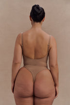 Alyssa Backless Shapewear Bodysuit in Latte – Chic&Drifts