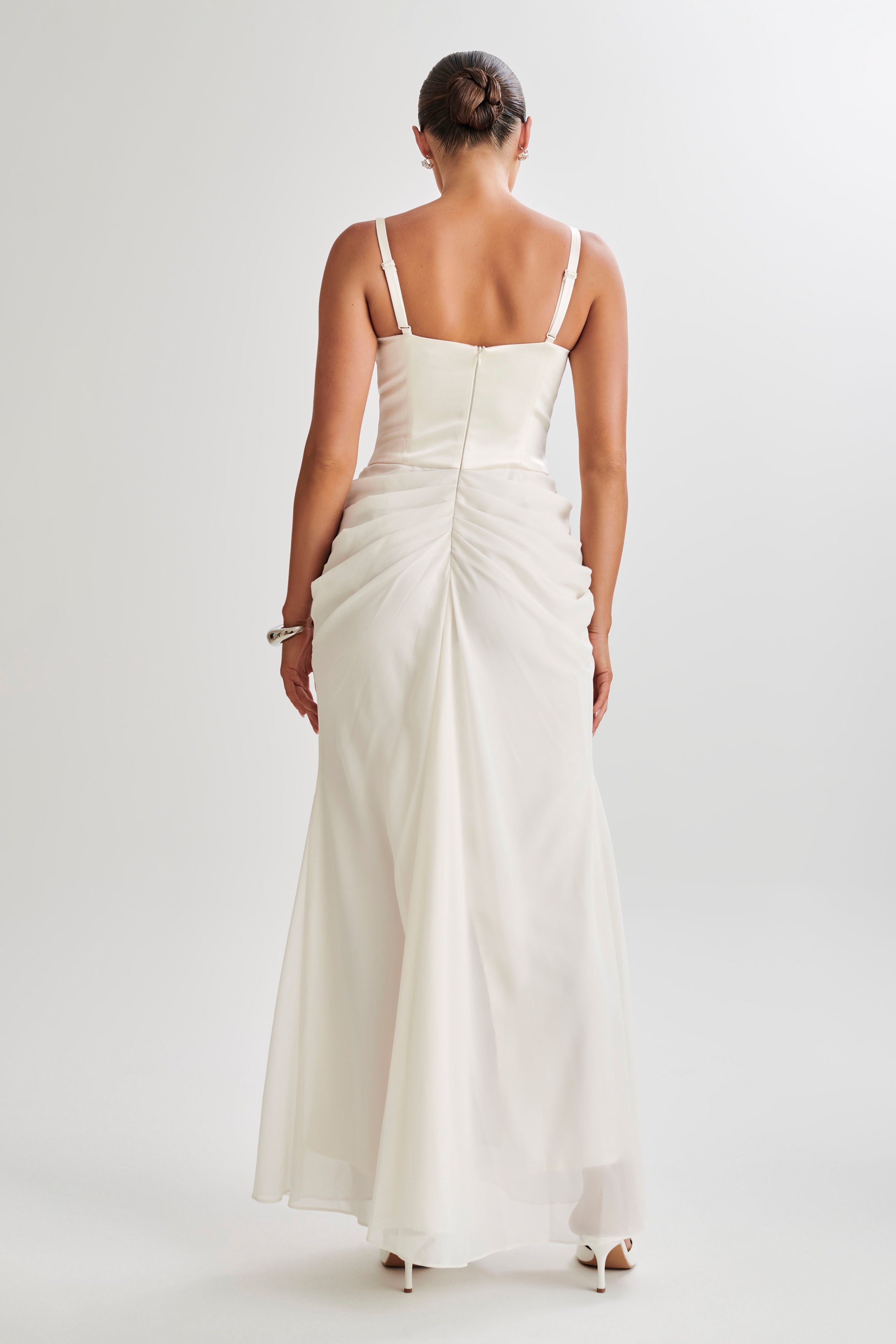 Leila Satin Corset Maxi Dress in Ivory – Chic&Drifts