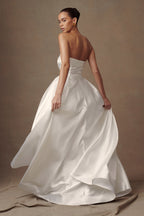 Eileen Strapless Wedding Gown in White – Chic&Drifts