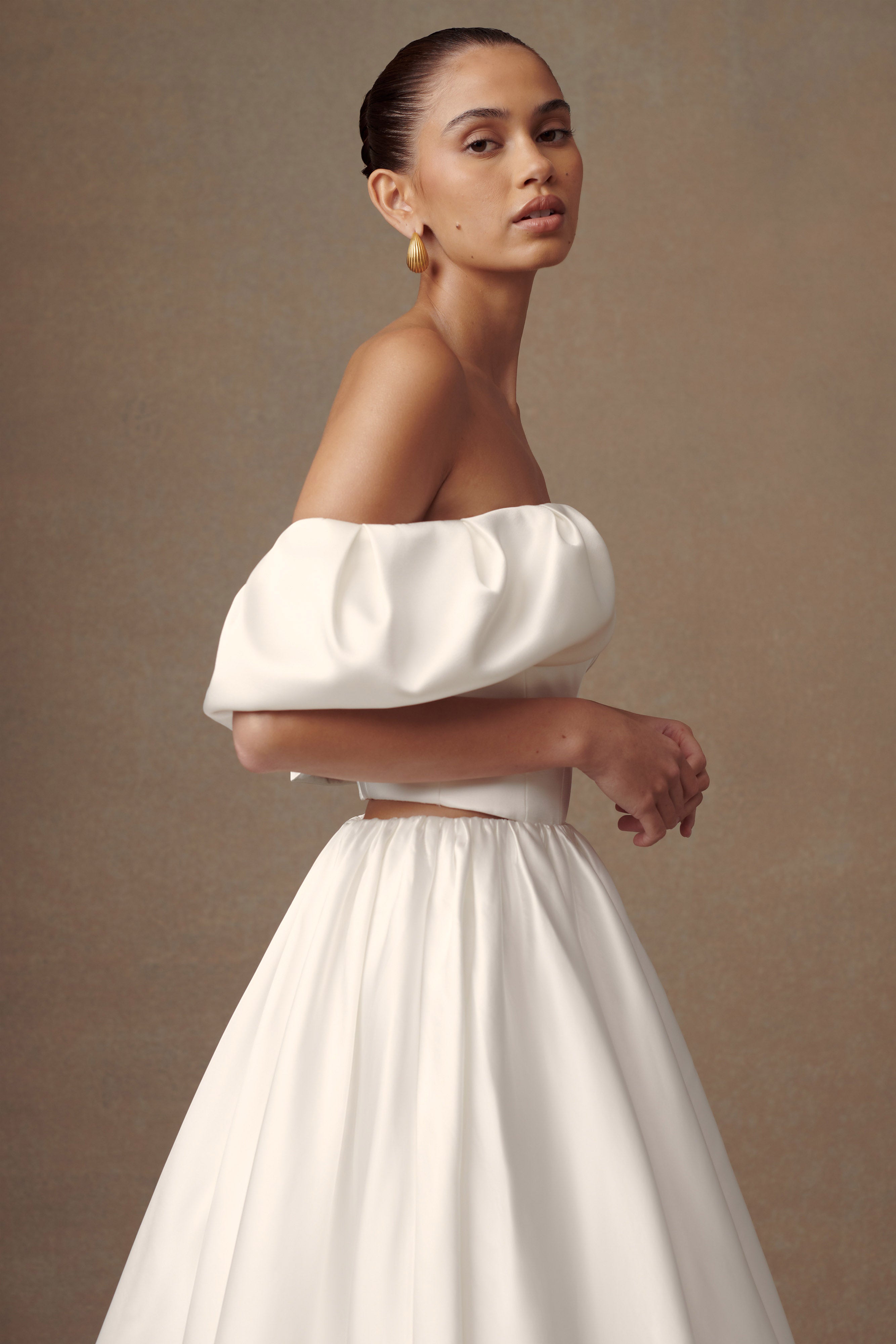 Portia Off Shoulder Satin Corset Top in White – Chic&Drifts