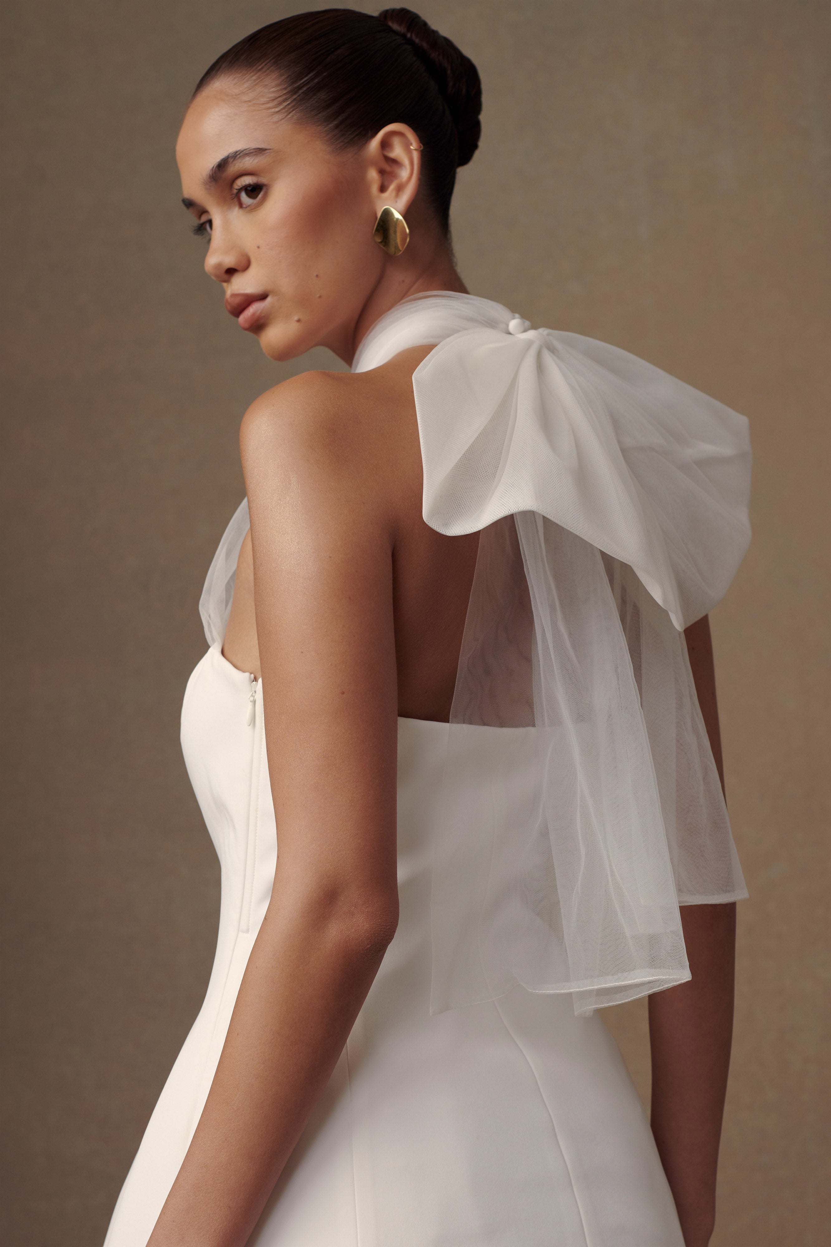 Maryam Tulle Bow Mini Dress in White – Chic&Drifts