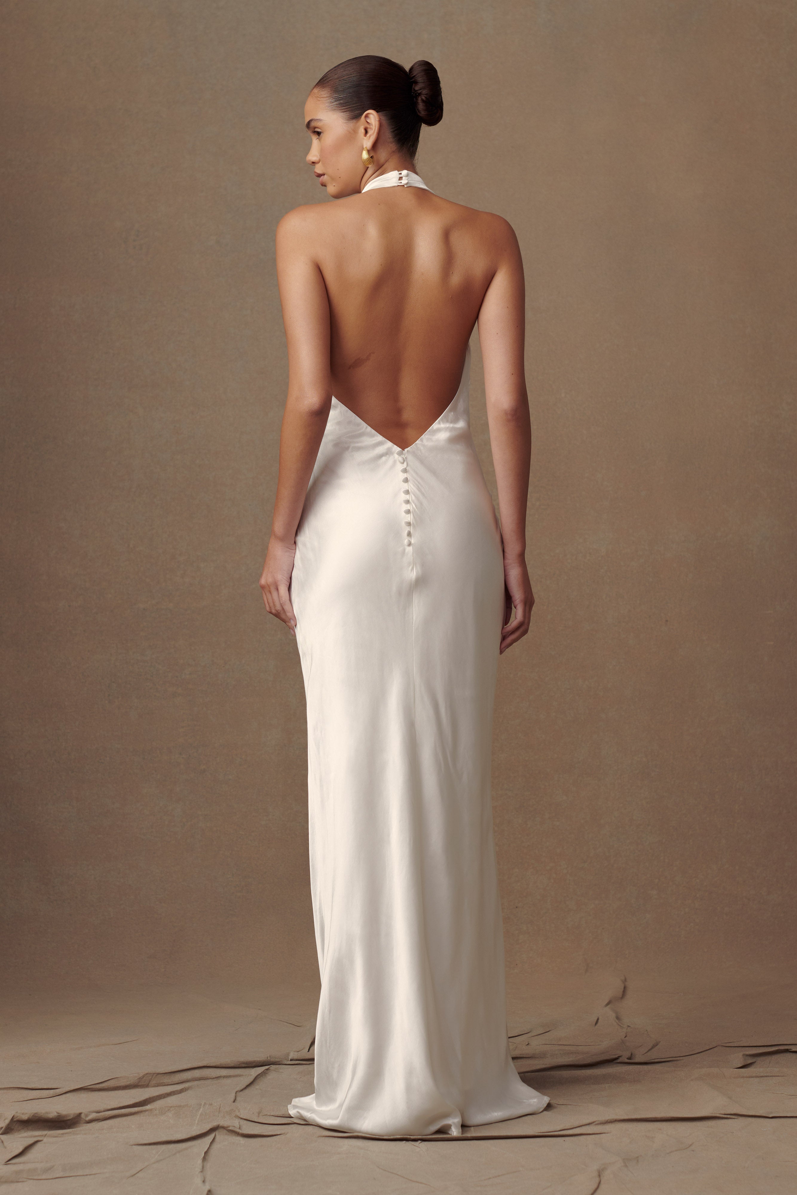 Esther Iridescent Satin Cowl Maxi Dress in Ivory – Chic&Drifts