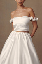 Karrie Cropped Satin Rose Bodice in White – Chic&Drifts