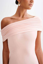 Cassandra Off Shoulder Slinky Maxi Dress in Pale Pink – Chic&Drifts