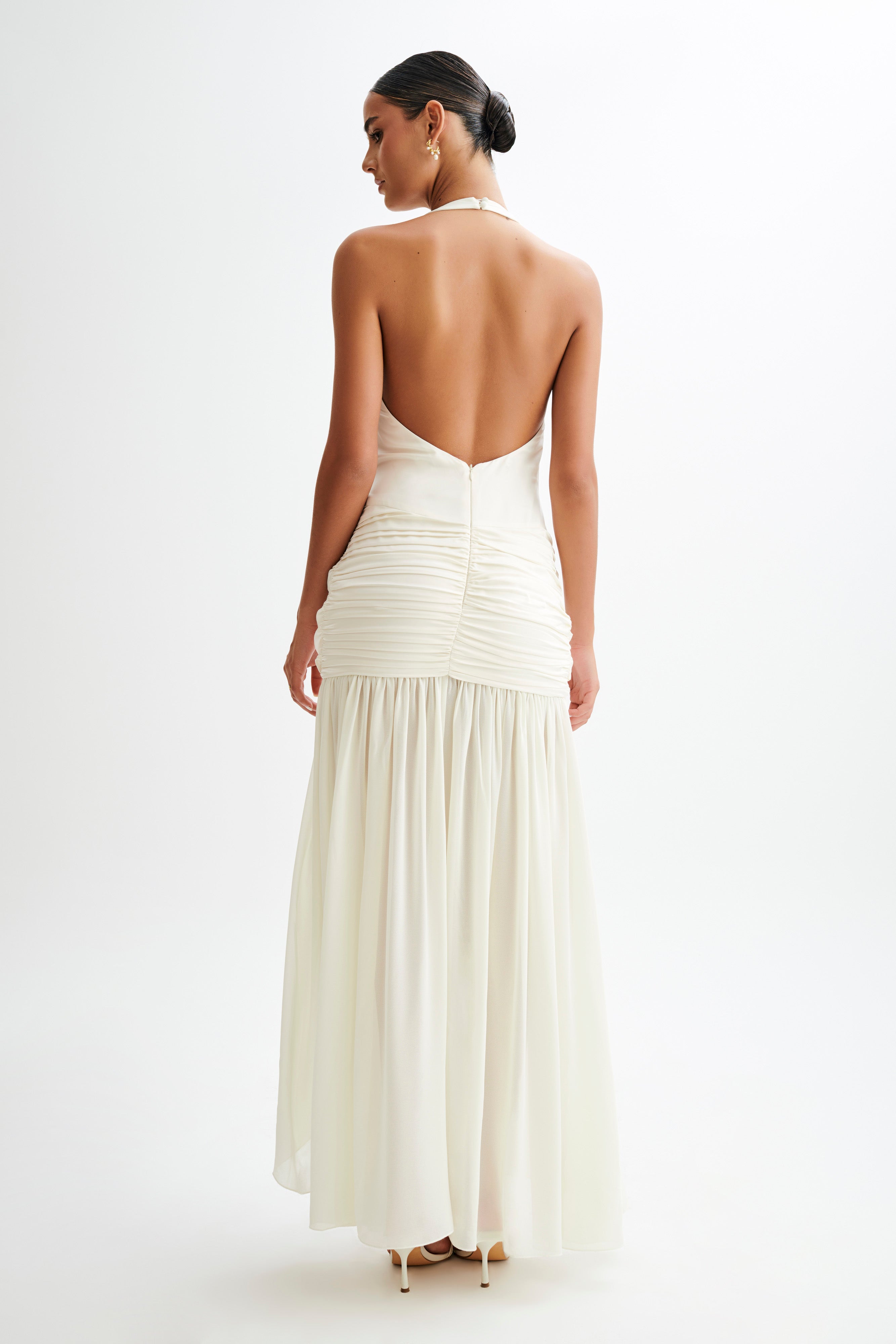 Graziana Satin Chiffon Plunge Maxi Dress in Ivory – Chic&Drifts