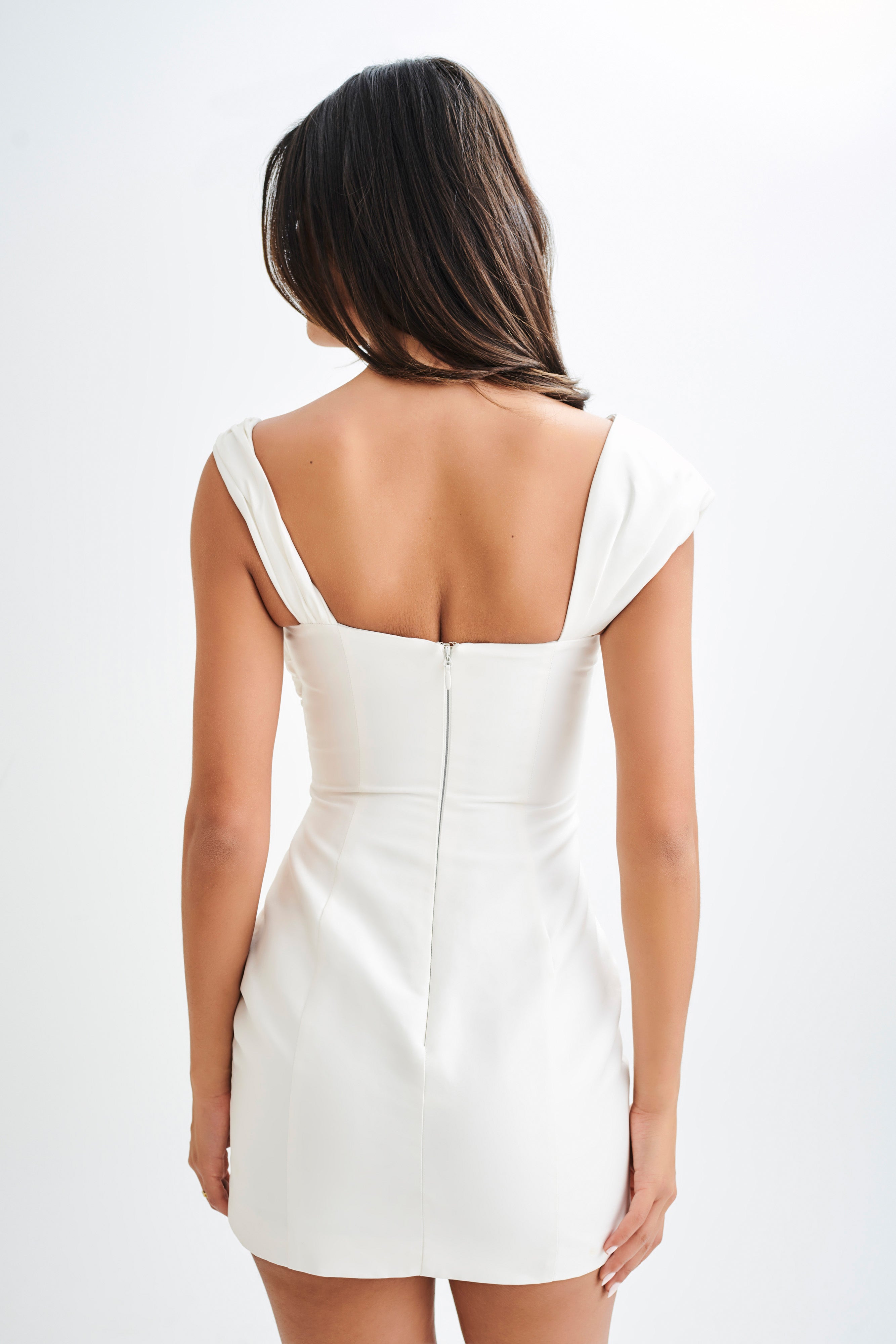 Farrah Structured Draped Mini Dress in White – Chic&Drifts