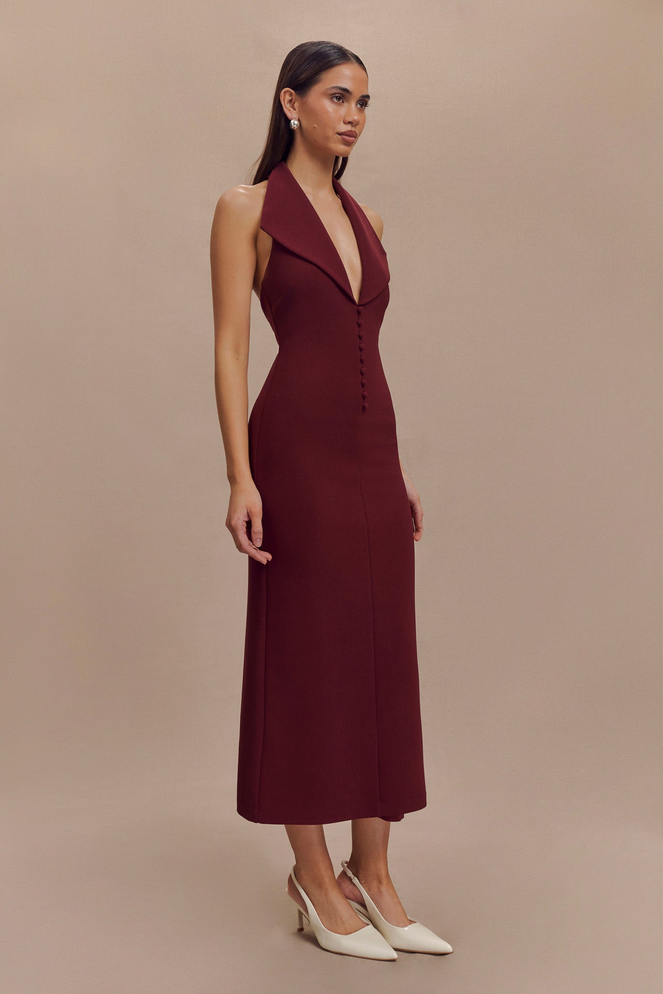 Annita Crepe Halter Midi Dress in Merlot – Chic&Drifts